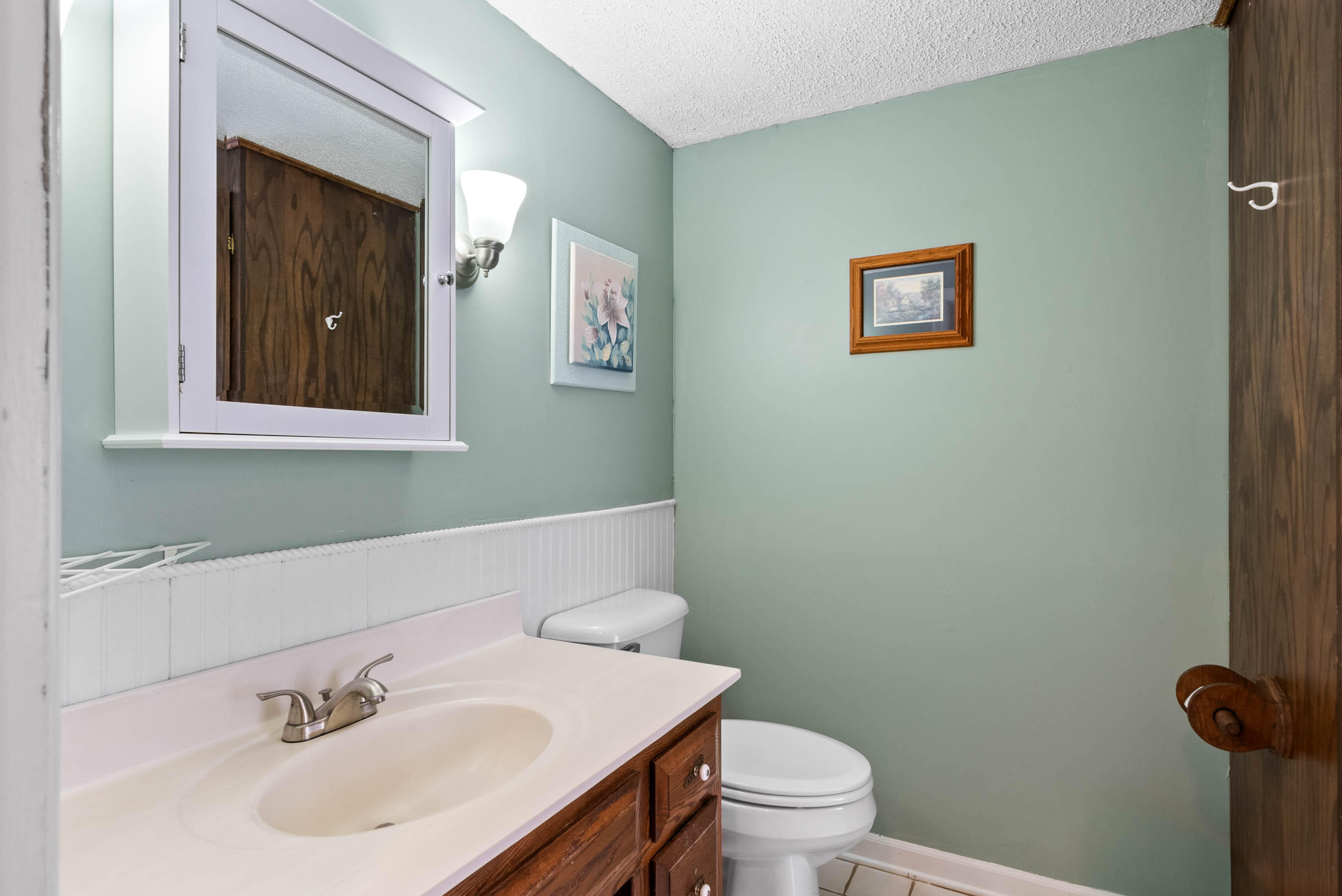 Wisconsin Lake Home for sale (MLS#: 1922516) at N1808  Woodland Rd, in Linn, Wisconsin. (21 of 83)