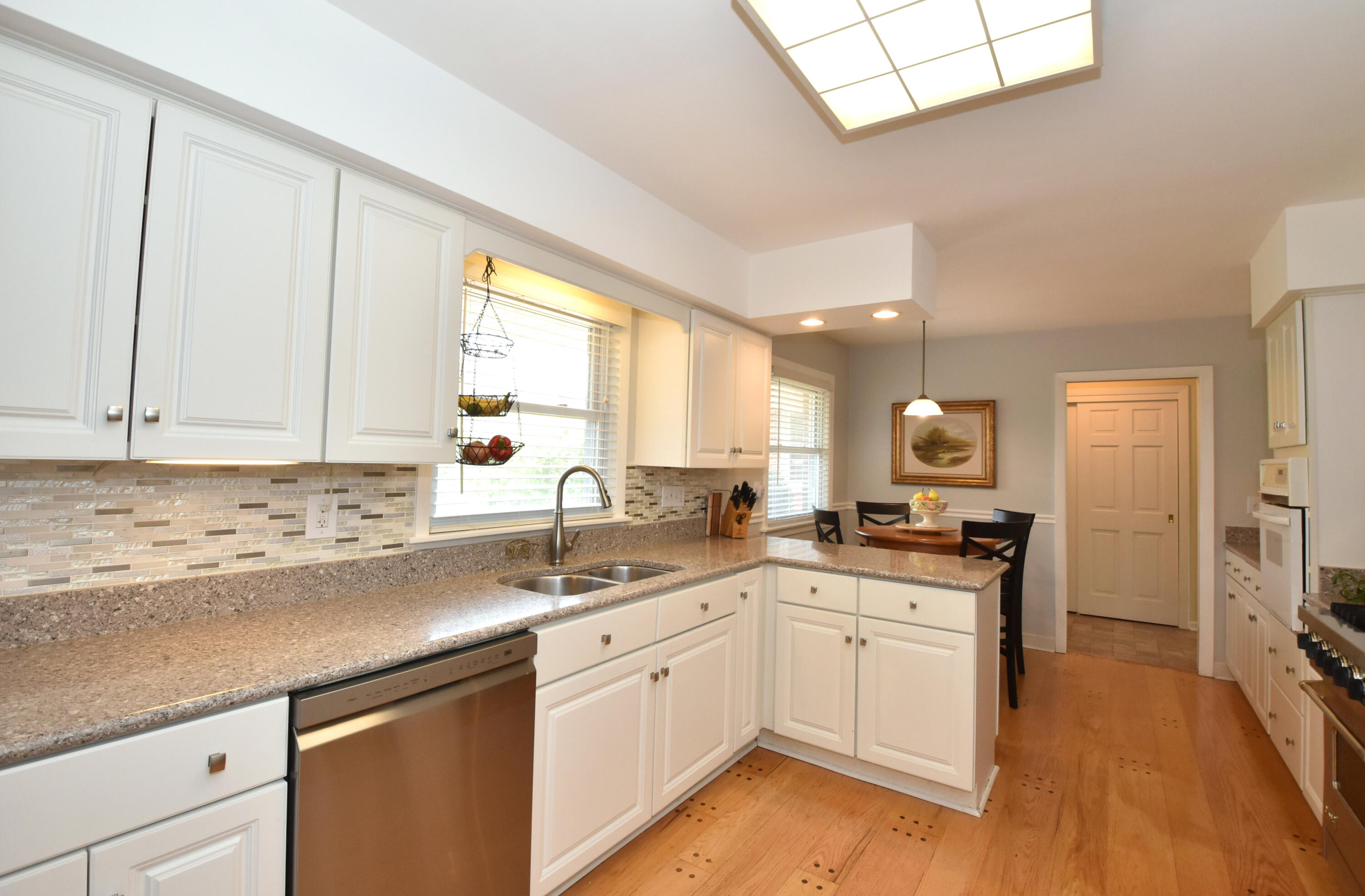 Wisconsin Lake Home for sale (MLS#: 1922572) at 4729  James Ave, in Wind Point, Wisconsin. (15 of 61)