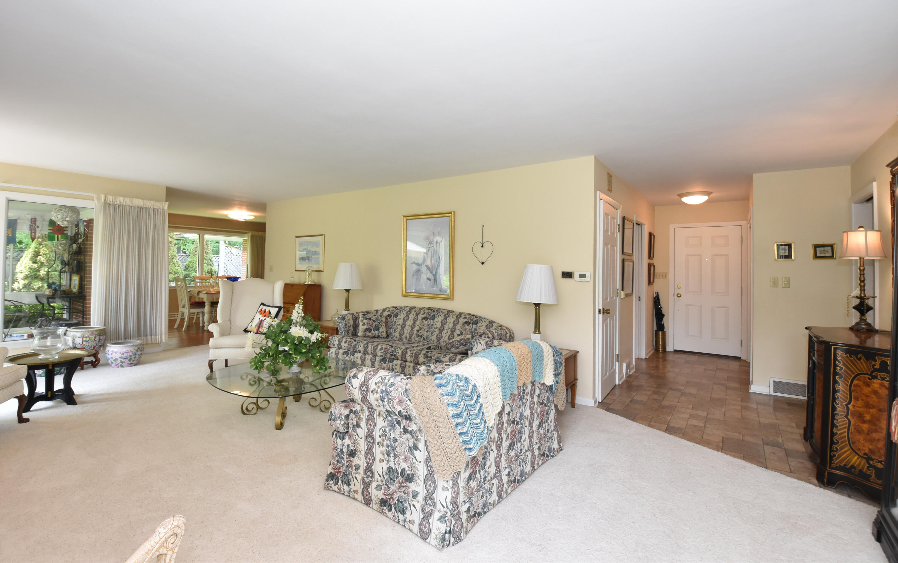 Wisconsin Lake Home for sale (MLS#: 1922572) at 4729  James Ave, in Wind Point, Wisconsin. (3 of 61)