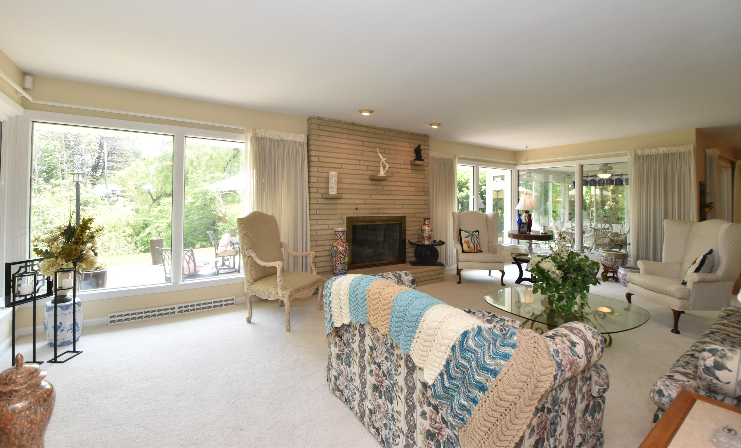 Wisconsin Lake Home for sale (MLS#: 1922572) at 4729  James Ave, in Wind Point, Wisconsin. (5 of 61)
