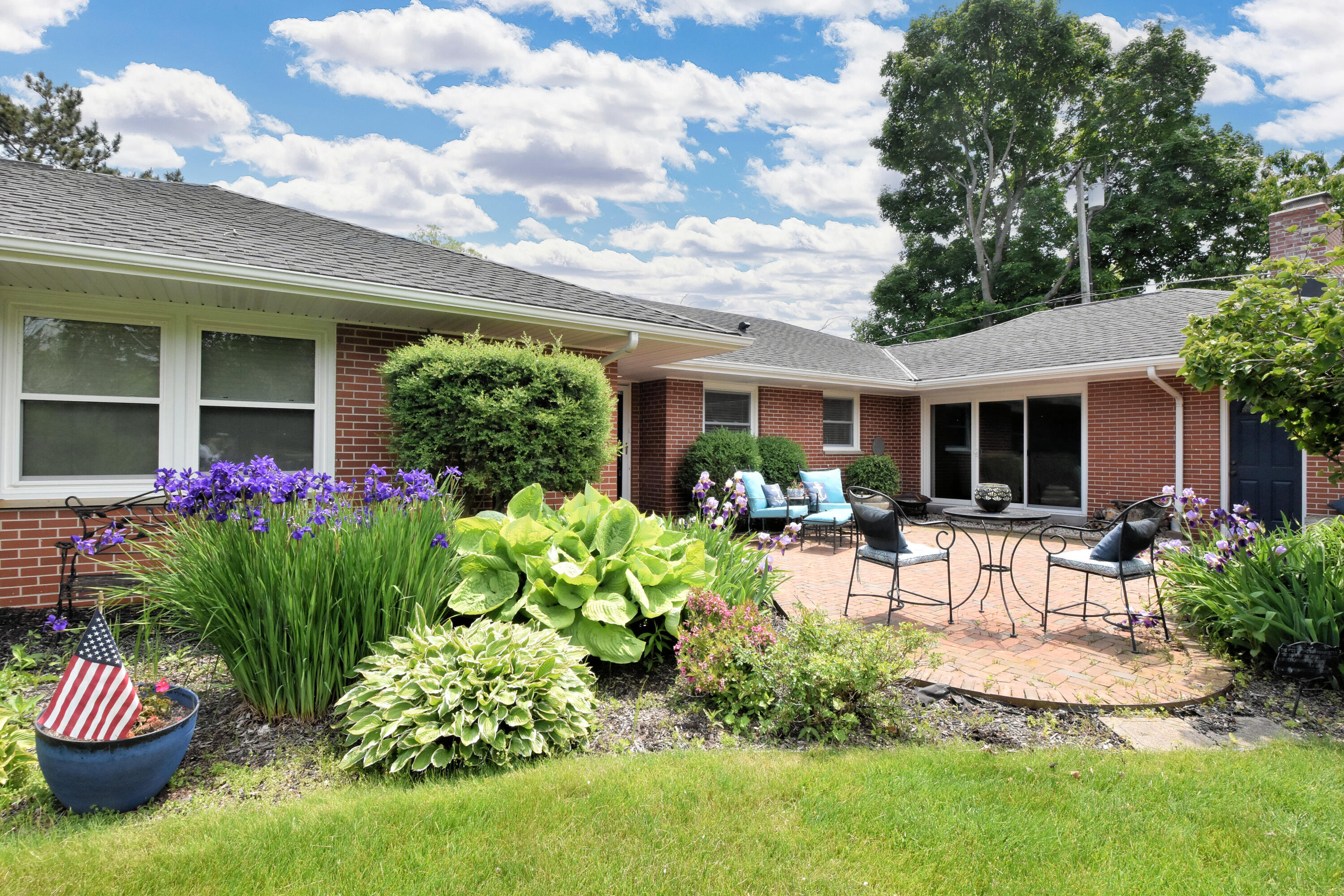 Wisconsin Lake Home for sale (MLS#: 1922572) at 4729  James Ave, in Wind Point, Wisconsin. (47 of 61)