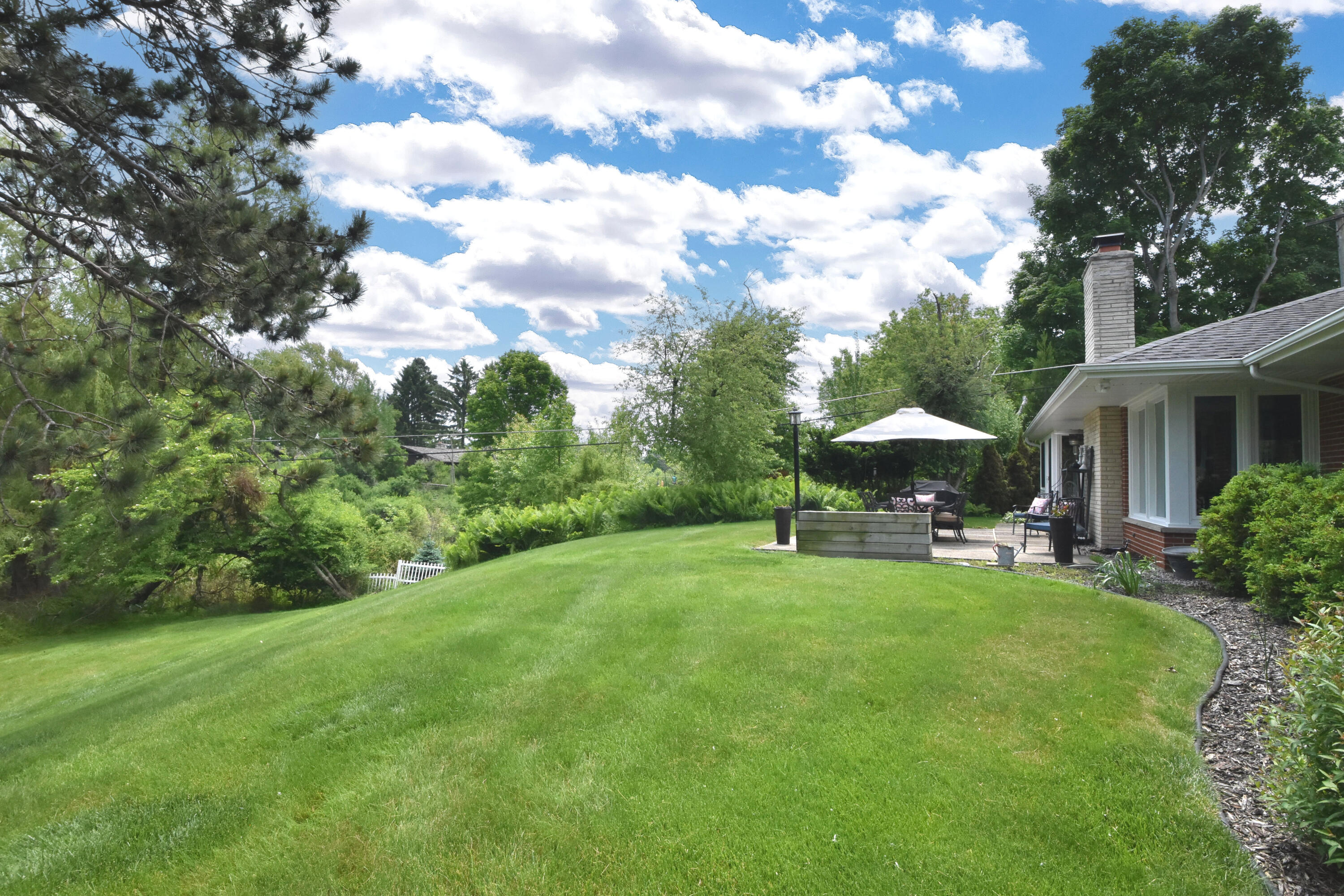Wisconsin Lake Home for sale (MLS#: 1922572) at 4729  James Ave, in Wind Point, Wisconsin. (53 of 61)