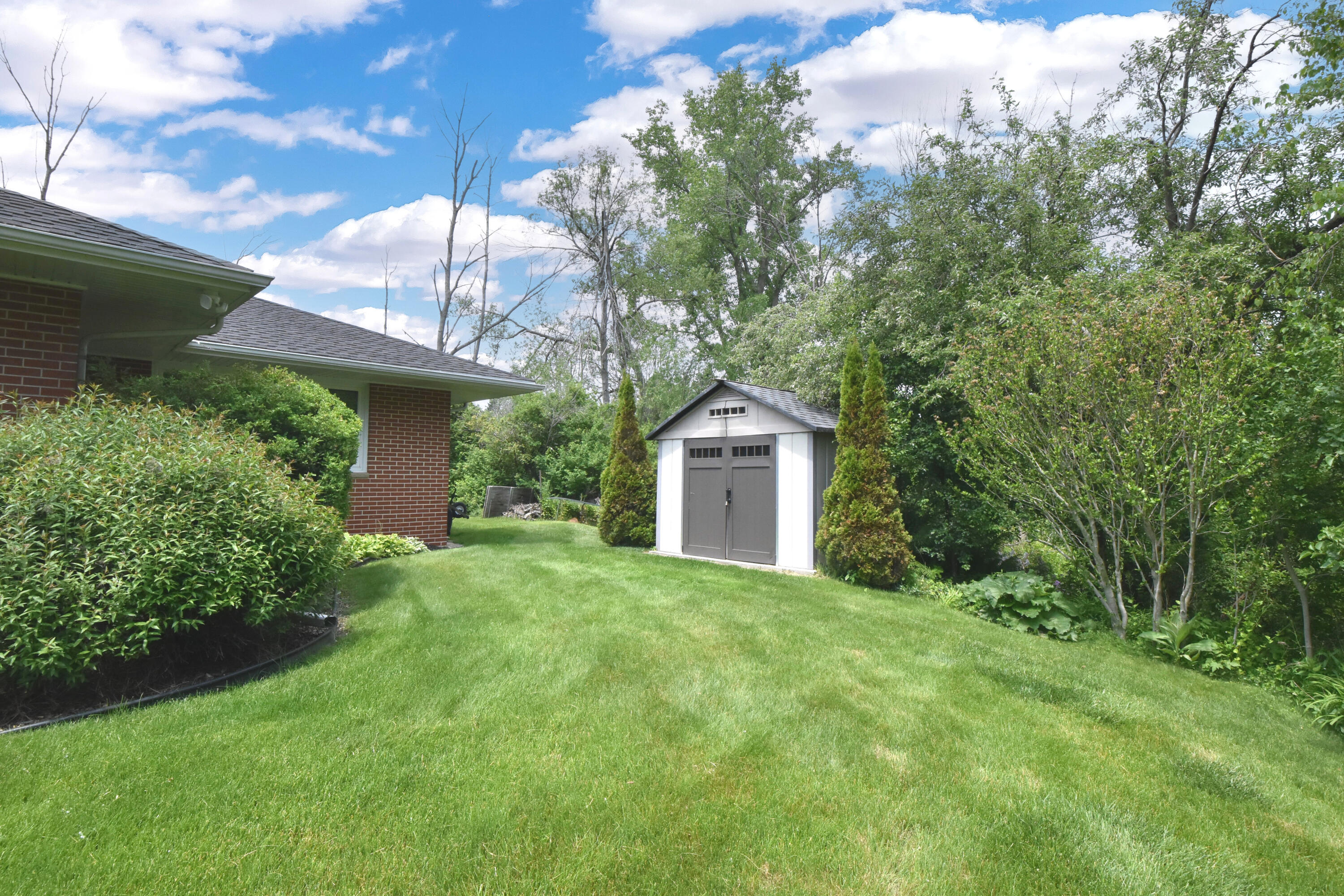 Wisconsin Lake Home for sale (MLS#: 1922572) at 4729  James Ave, in Wind Point, Wisconsin. (55 of 61)