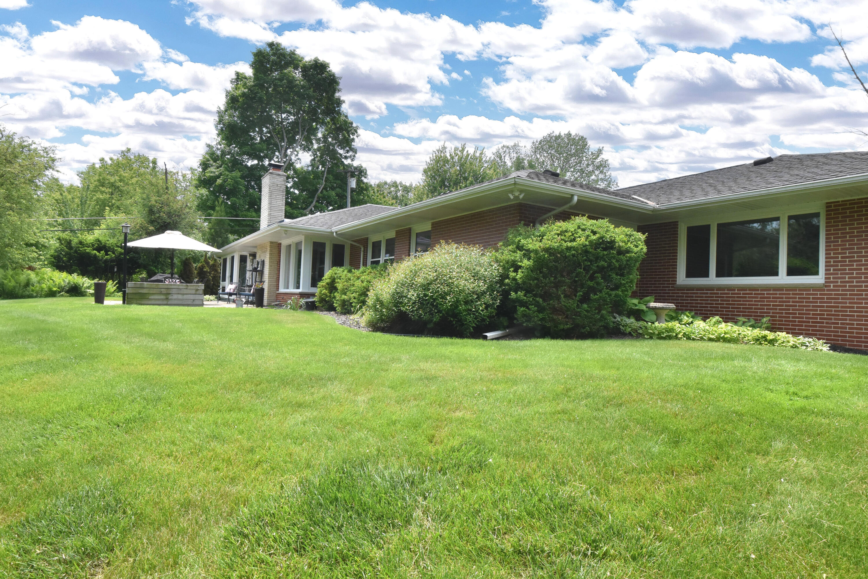 Wisconsin Lake Home for sale (MLS#: 1922572) at 4729  James Ave, in Wind Point, Wisconsin. (56 of 61)