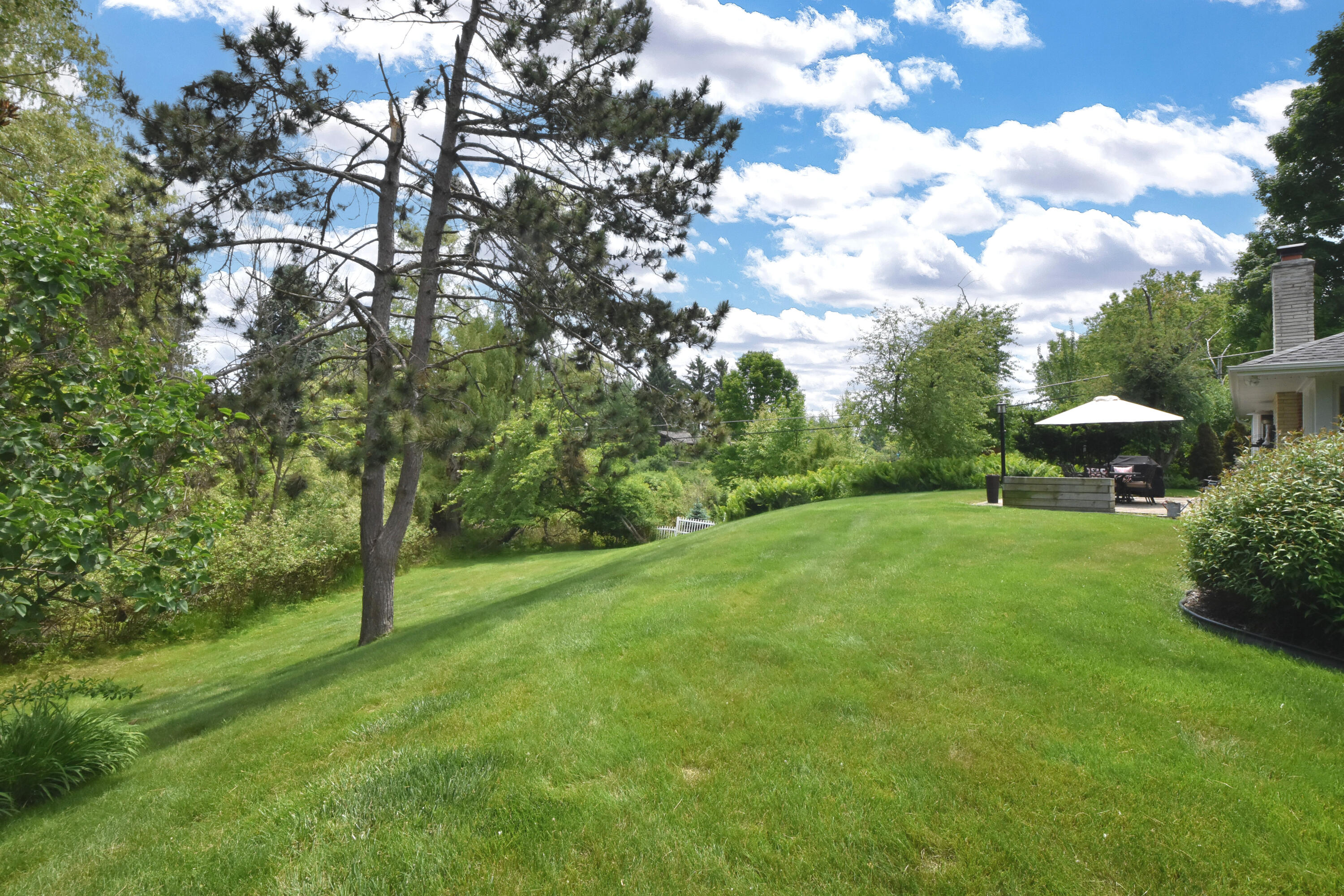 Wisconsin Lake Home for sale (MLS#: 1922572) at 4729  James Ave, in Wind Point, Wisconsin. (57 of 61)