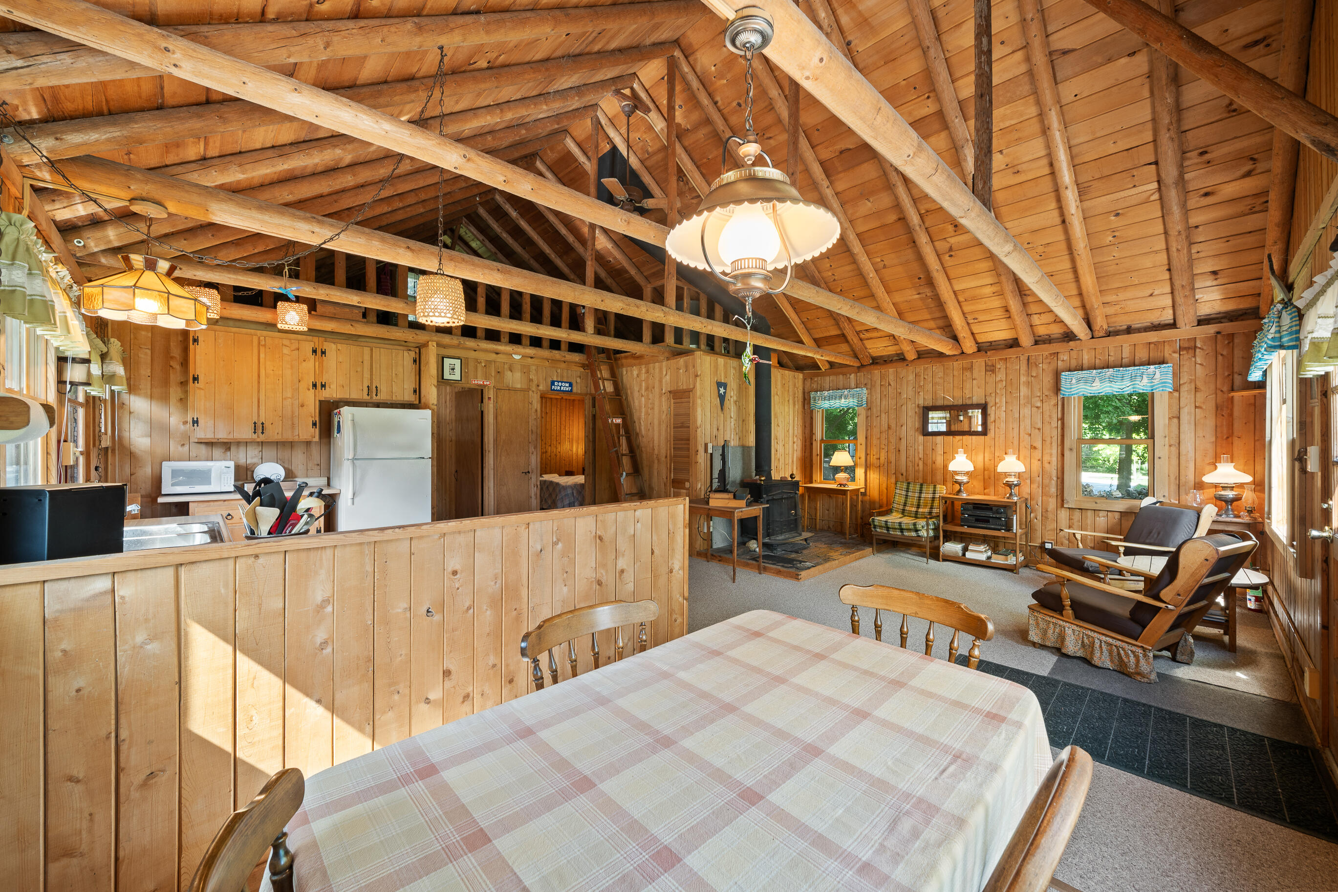 Wisconsin Lake Home for sale (MLS#: 1922789) at N3066  Willow Rd, in Geneva, Wisconsin. (13 of 48)