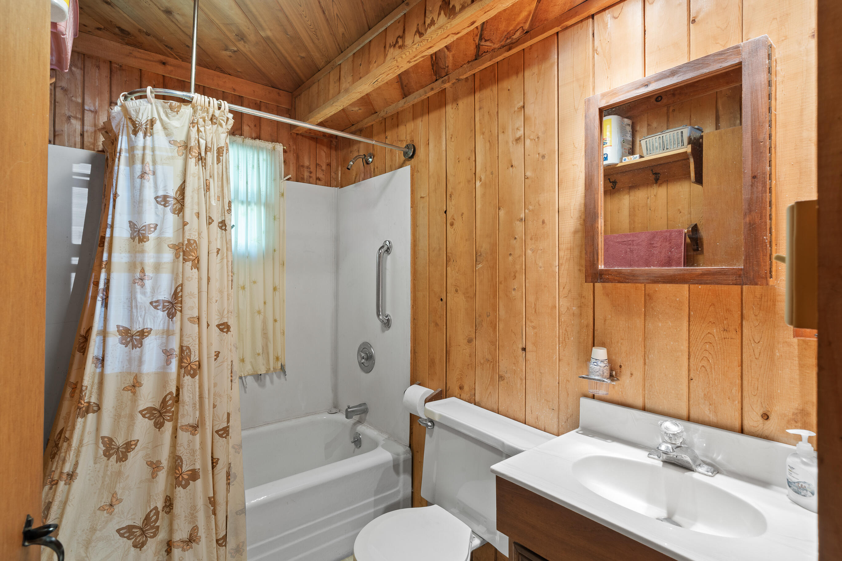 Wisconsin Lake Home for sale (MLS#: 1922789) at N3066  Willow Rd, in Geneva, Wisconsin. (27 of 48)