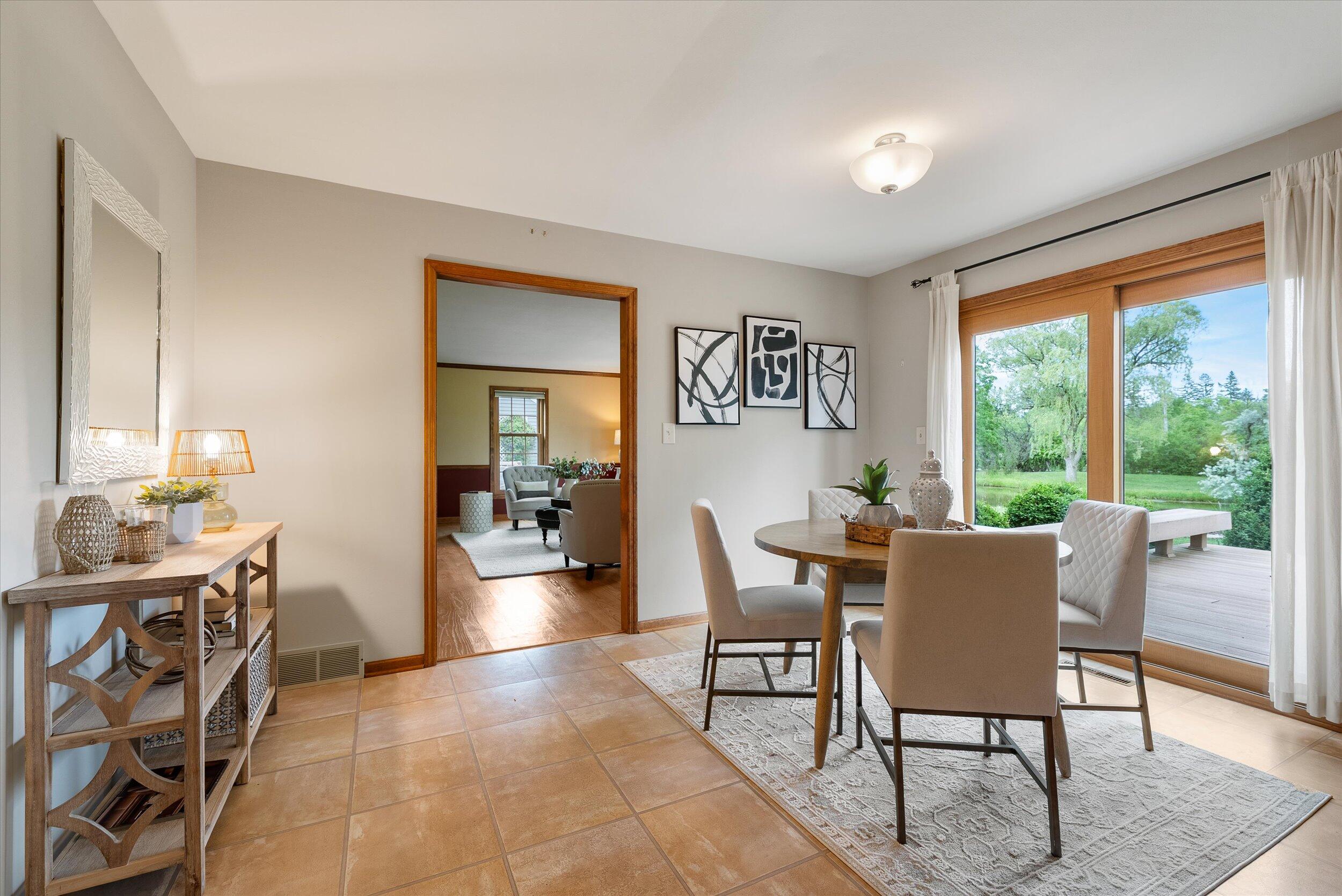 Wisconsin Lake Home for sale (MLS#: 1923046) at 10800 N Norway Dr, in Mequon, Wisconsin. (15 of 55)