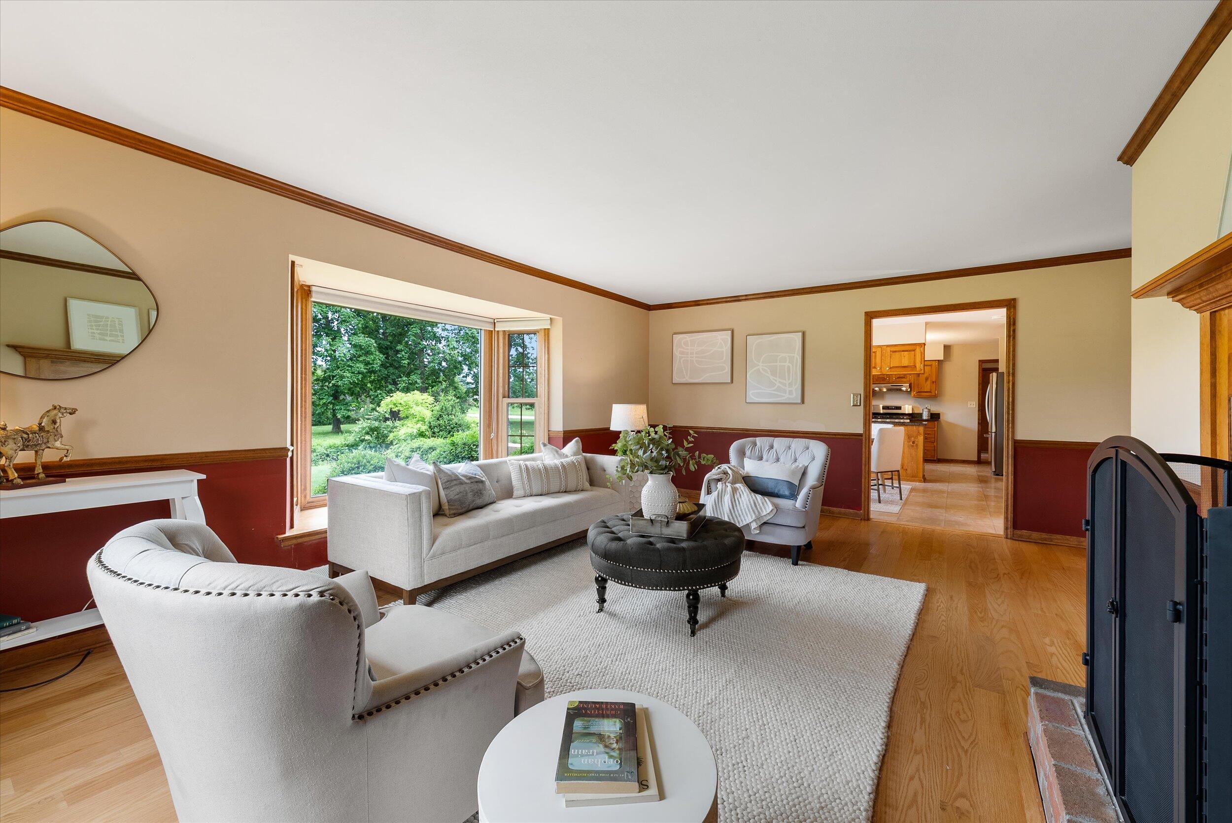 Wisconsin Lake Home for sale (MLS#: 1923046) at 10800 N Norway Dr, in Mequon, Wisconsin. (18 of 55)