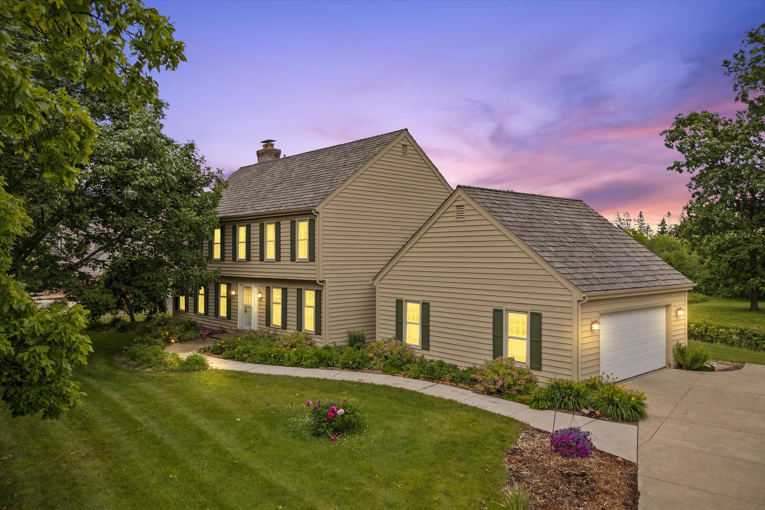 Wisconsin Lake Home for sale (MLS#: 1923046) at 10800 N Norway Dr, in Mequon, Wisconsin. (22 of 55)