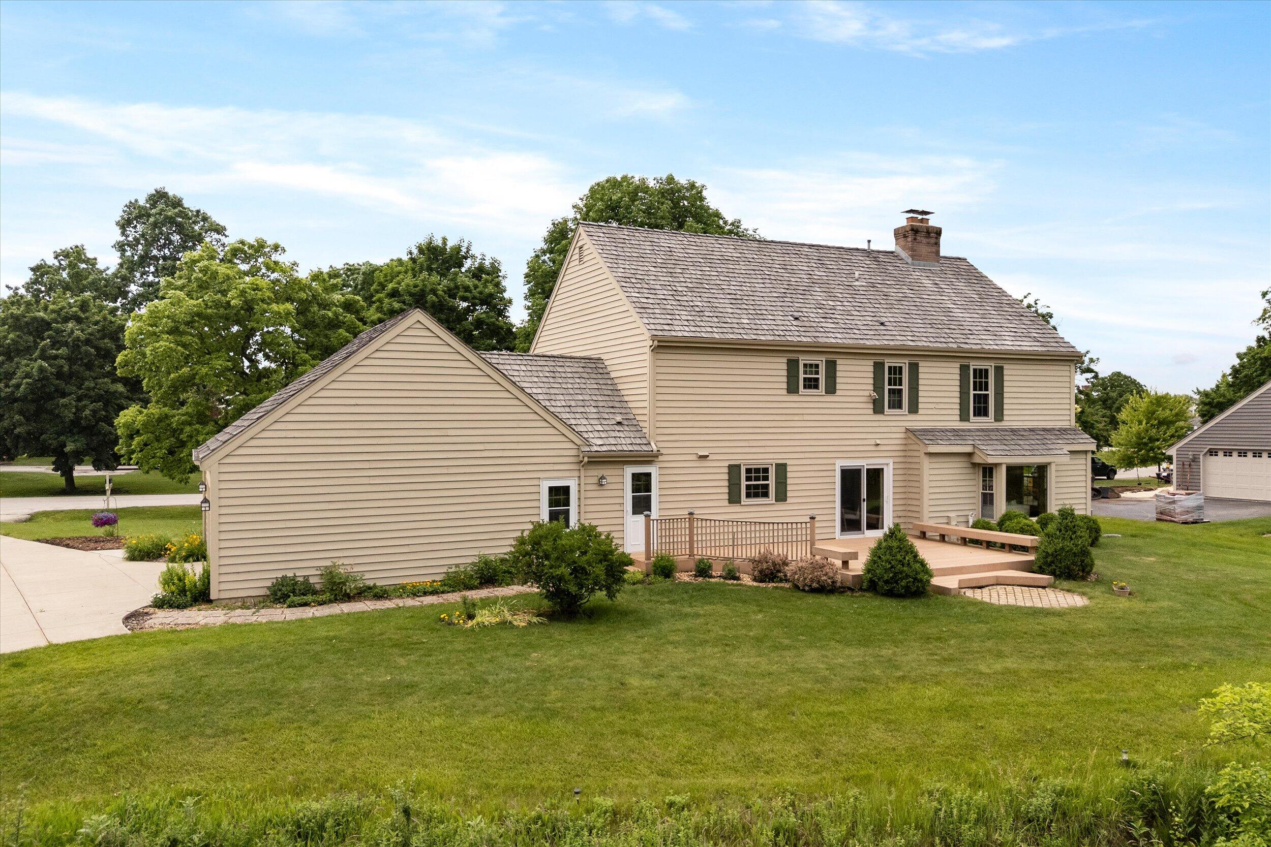Wisconsin Lake Home for sale (MLS#: 1923046) at 10800 N Norway Dr, in Mequon, Wisconsin. (39 of 55)