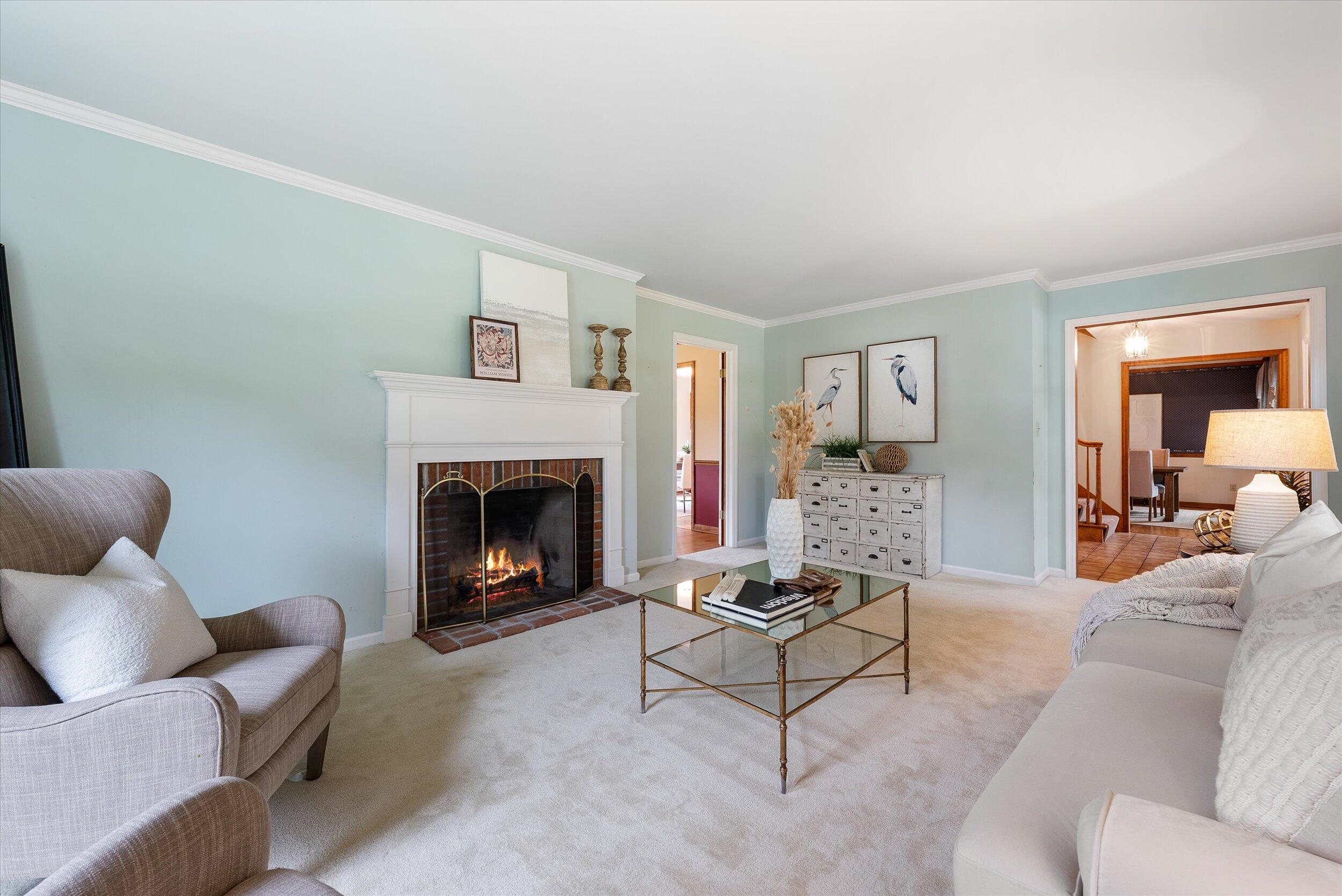 Wisconsin Lake Home for sale (MLS#: 1923046) at 10800 N Norway Dr, in Mequon, Wisconsin. (7 of 55)