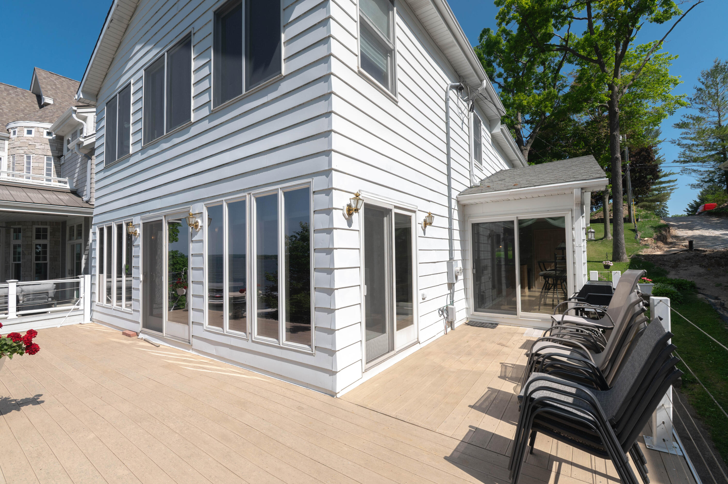 Wisconsin Lake Home for sale (MLS#: 1923064) at N37W26713  Kopmeier Dr, in Pewaukee, Wisconsin. (13 of 24)