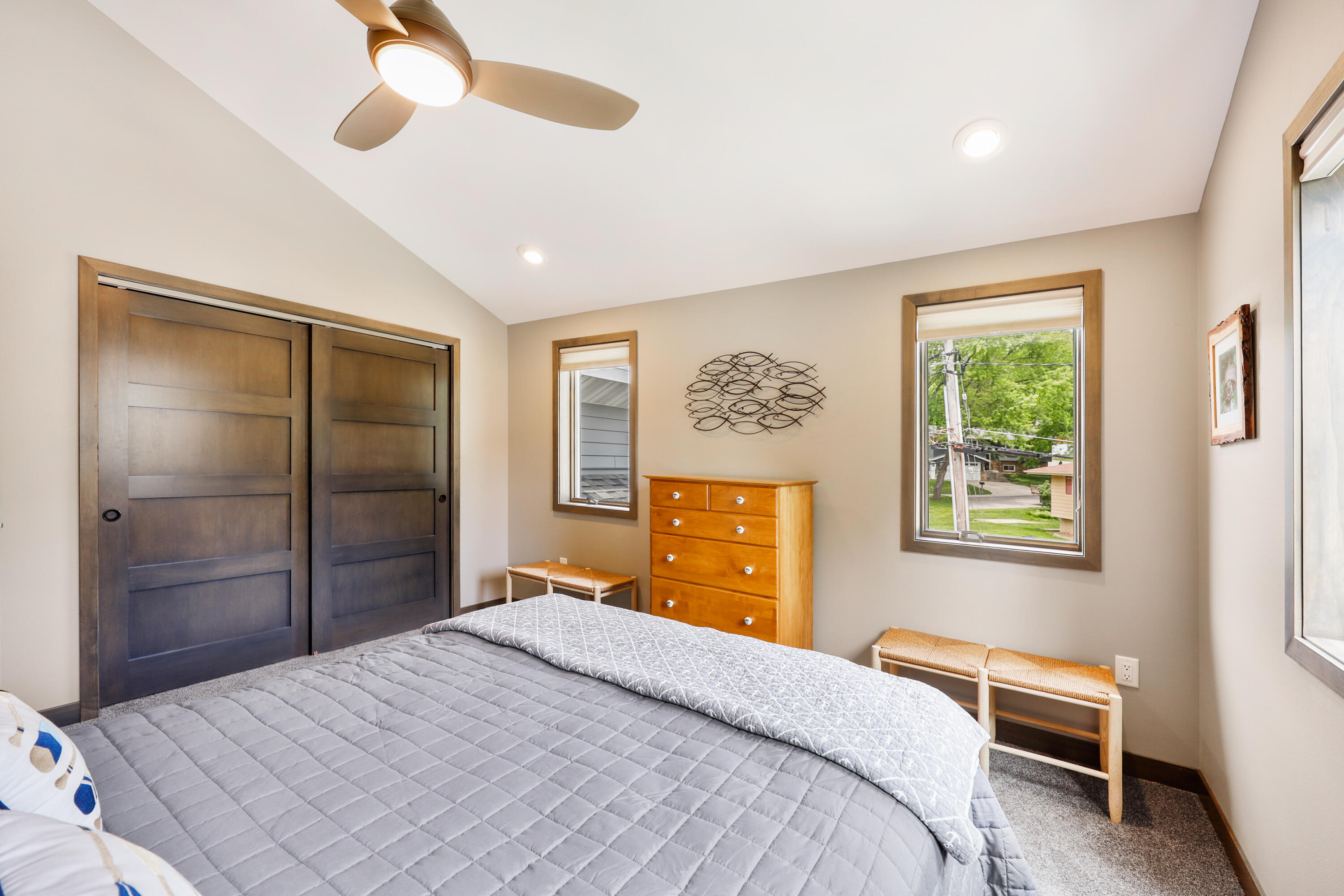 Wisconsin Lake Home for sale (MLS#: 1923066) at 2830  Tomahawk Ct, in Middleton, Wisconsin. (24 of 50)