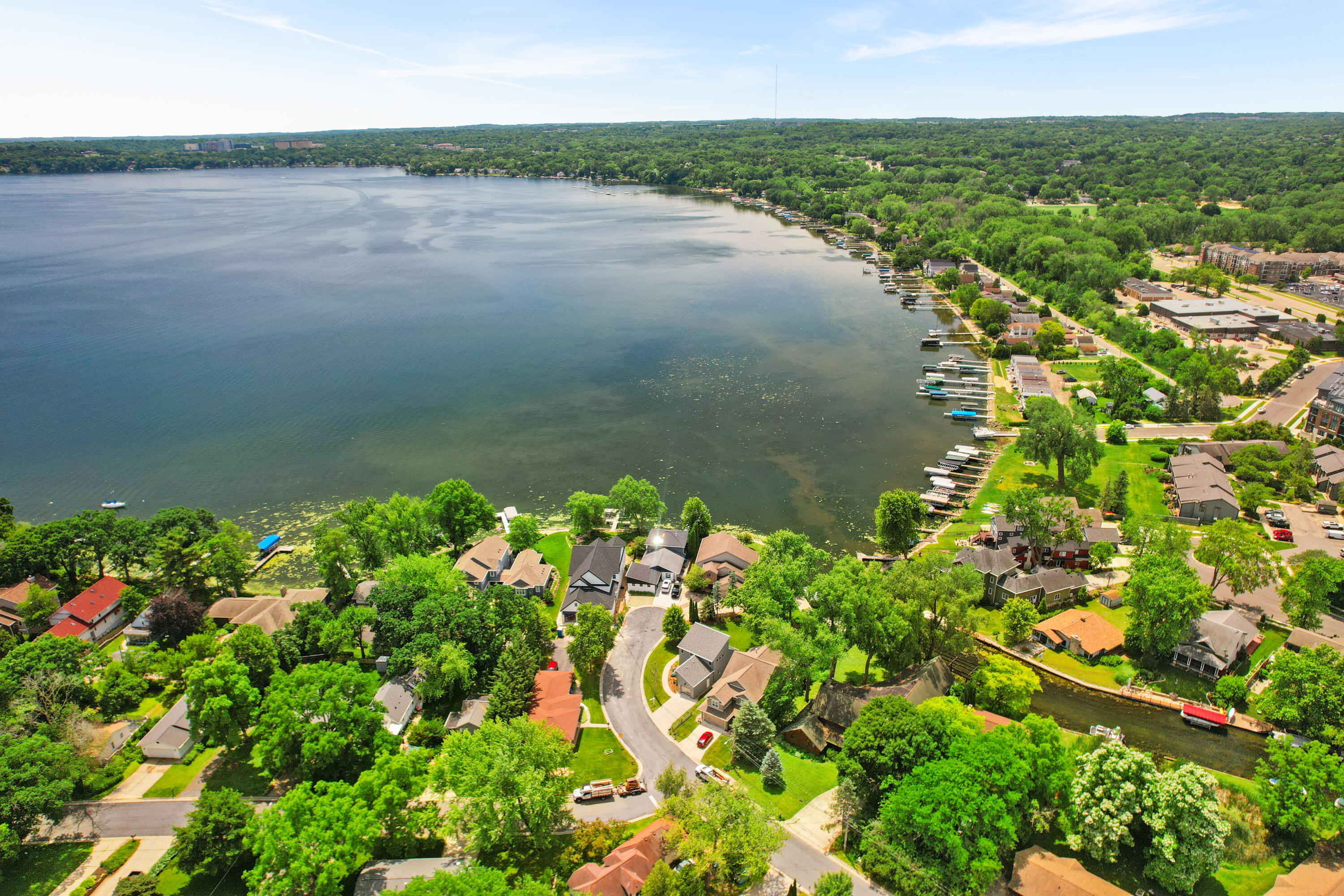 Wisconsin Lake Home for sale (MLS#: 1923066) at 2830  Tomahawk Ct, in Middleton, Wisconsin. (44 of 50)
