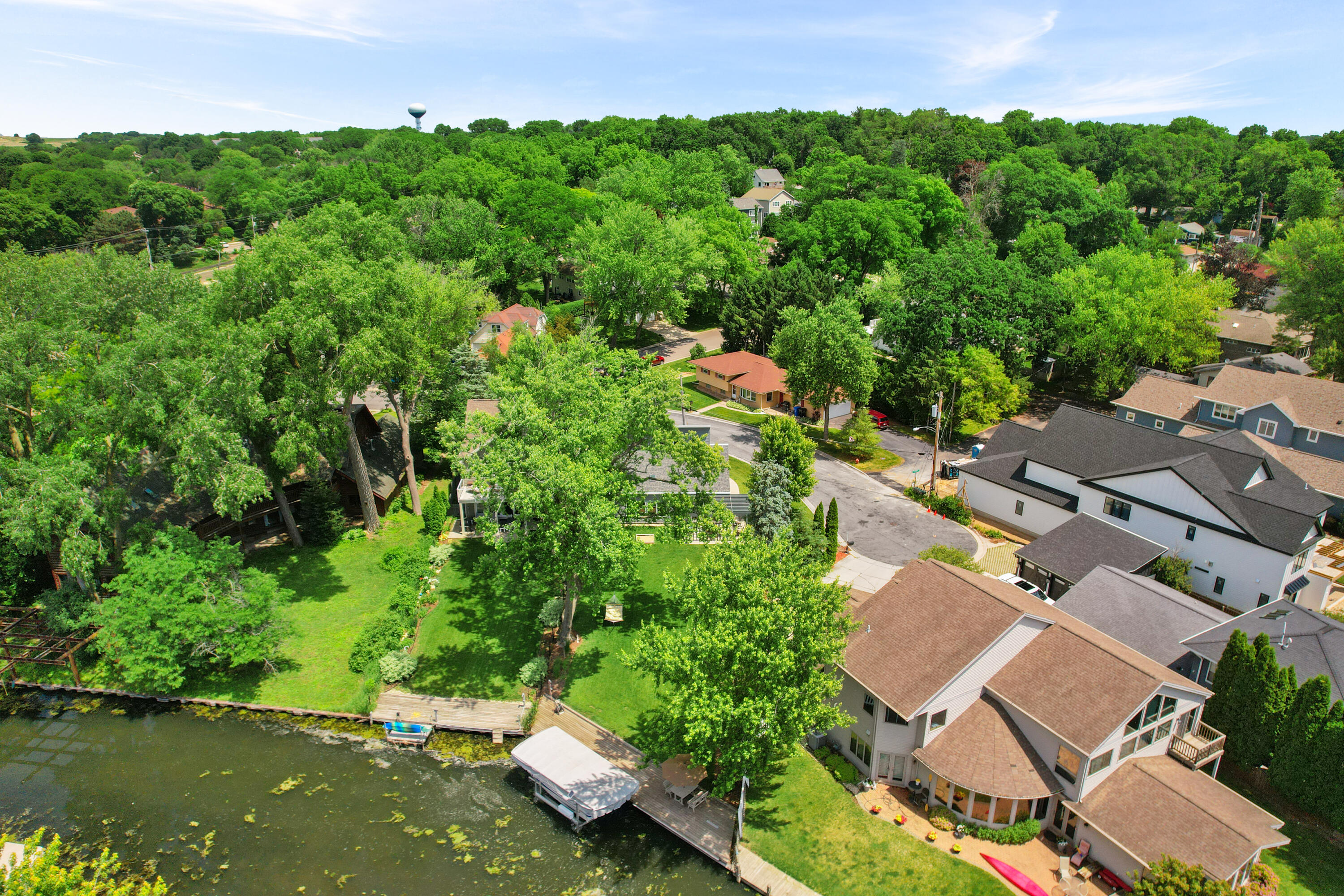Wisconsin Lake Home for sale (MLS#: 1923066) at 2830  Tomahawk Ct, in Middleton, Wisconsin. (45 of 50)