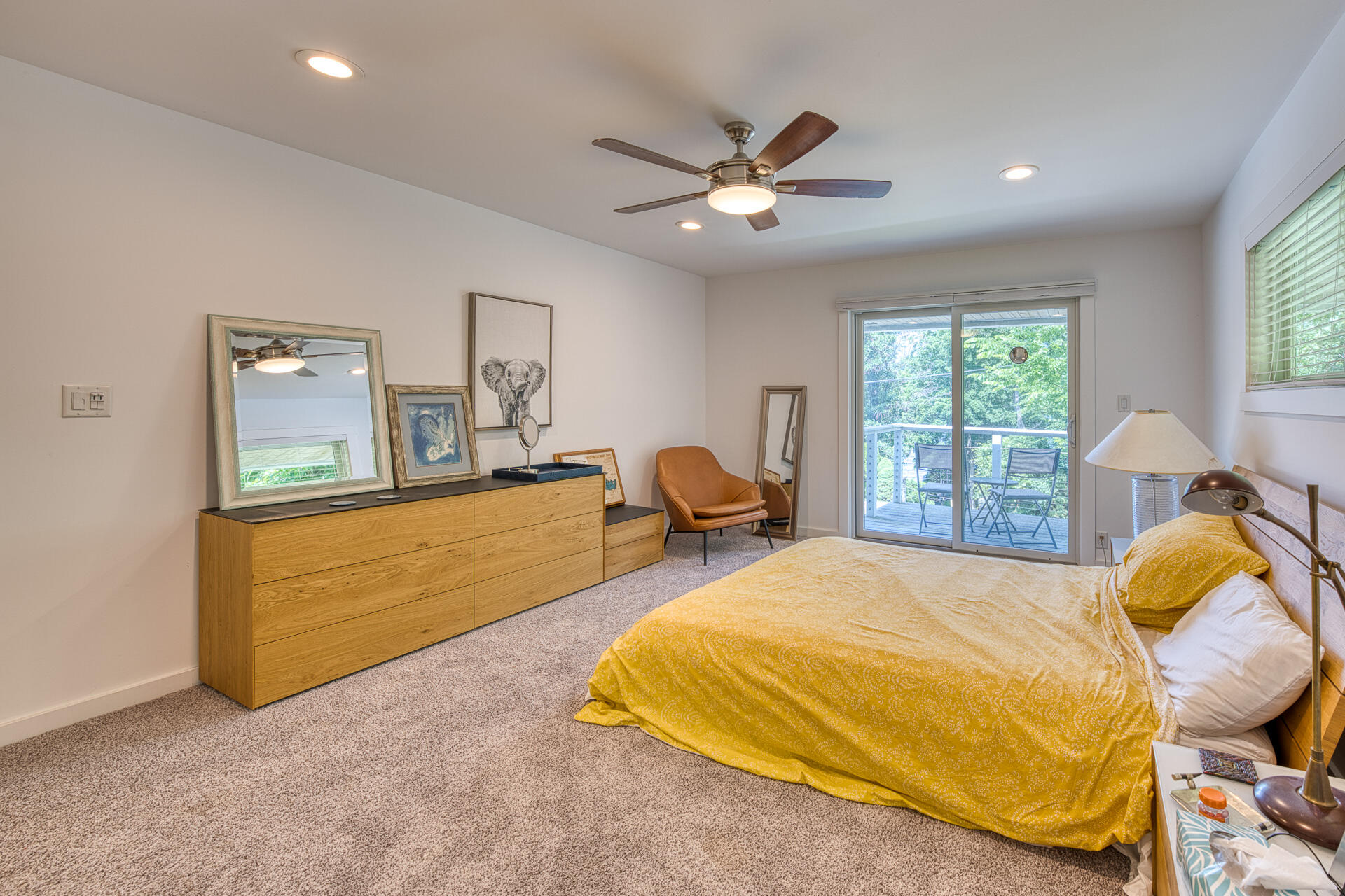 Wisconsin Lake Home for sale (MLS#: 1923261) at 915  Mariane Ter, in Lake Geneva, Wisconsin. (19 of 43)
