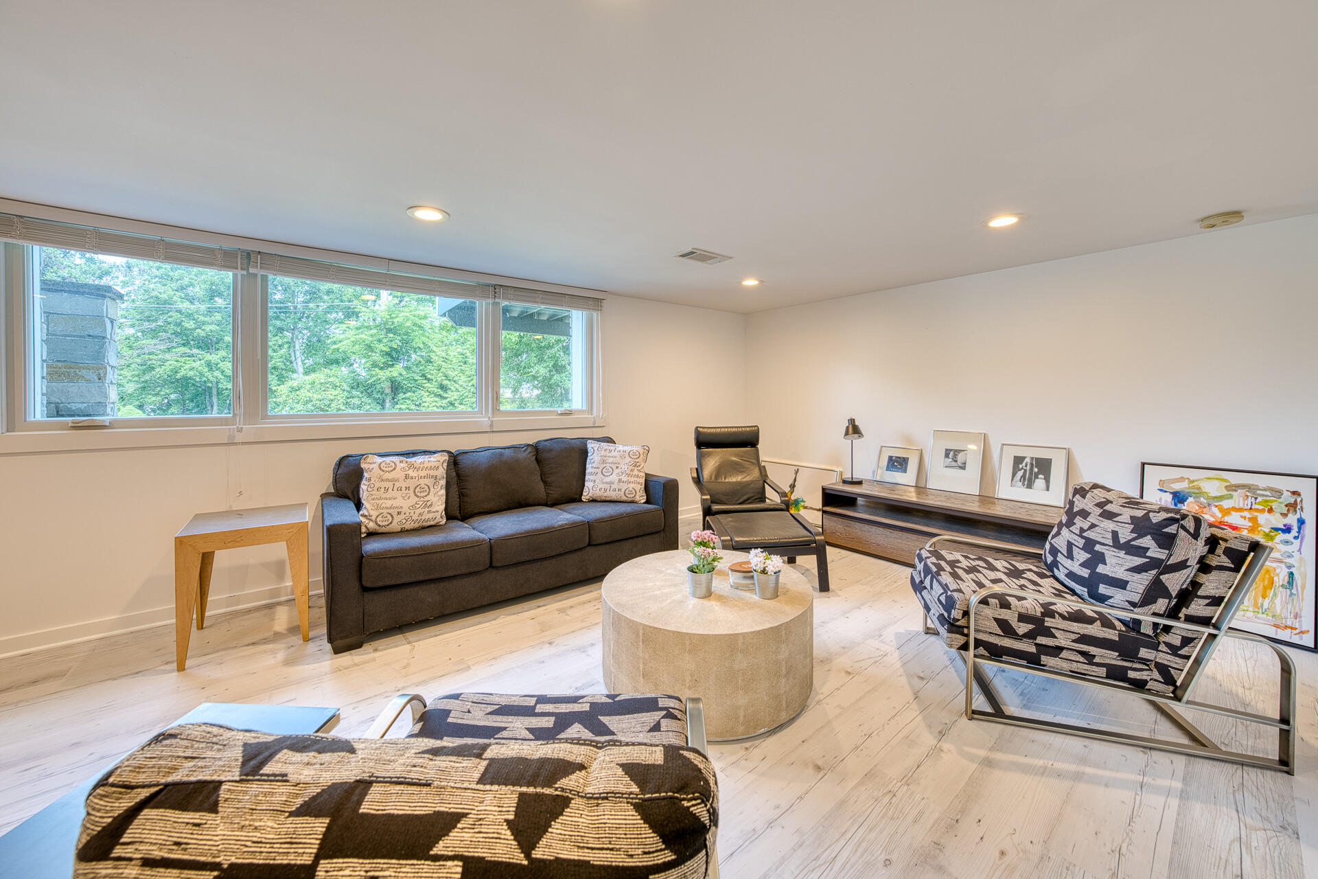 Wisconsin Lake Home for sale (MLS#: 1923261) at 915  Mariane Ter, in Lake Geneva, Wisconsin. (27 of 43)