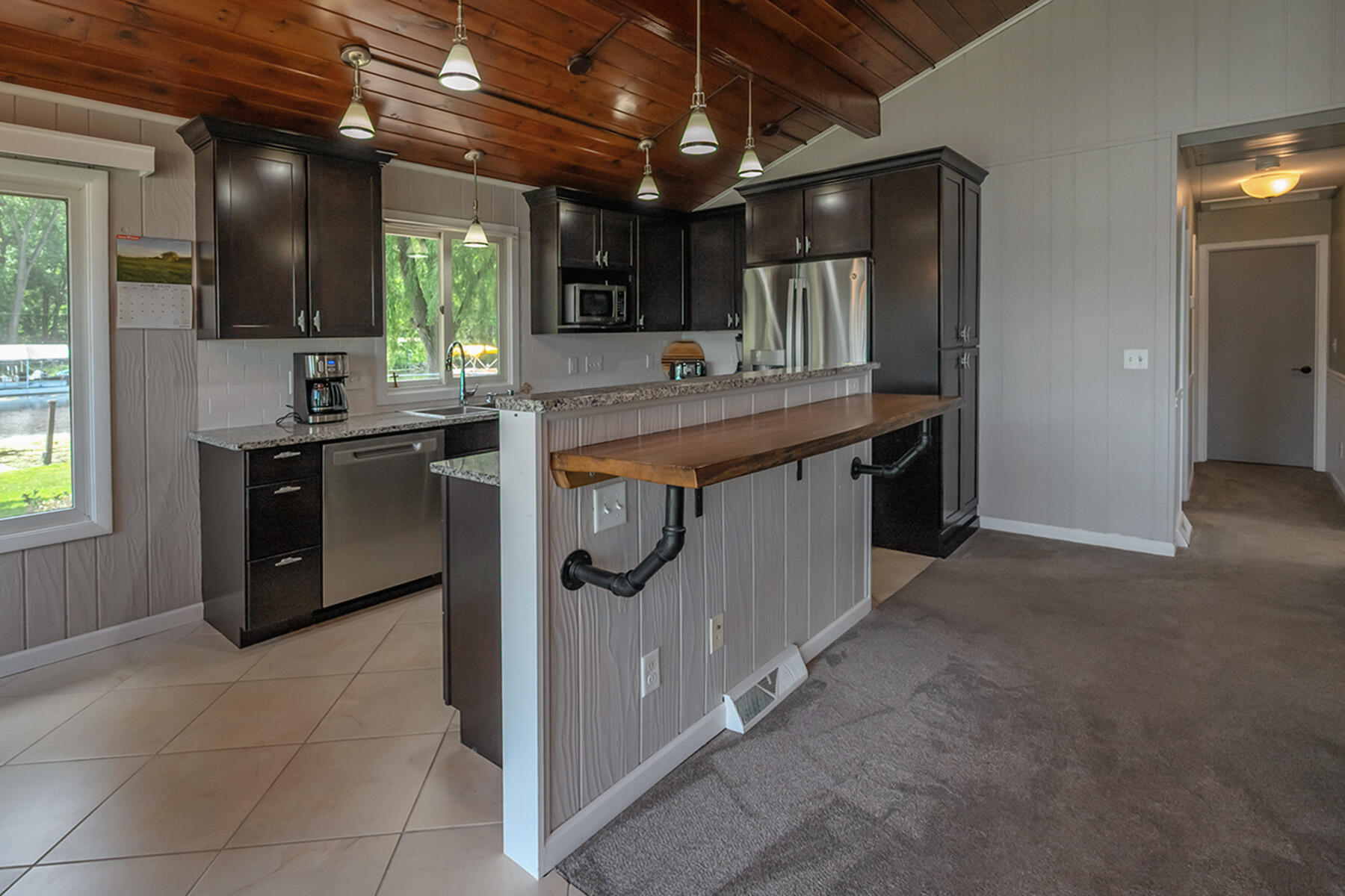 Wisconsin Lake Home for sale (MLS#: 1923292) at 299  Shore Dr, in Palmyra, Wisconsin. (13 of 31)