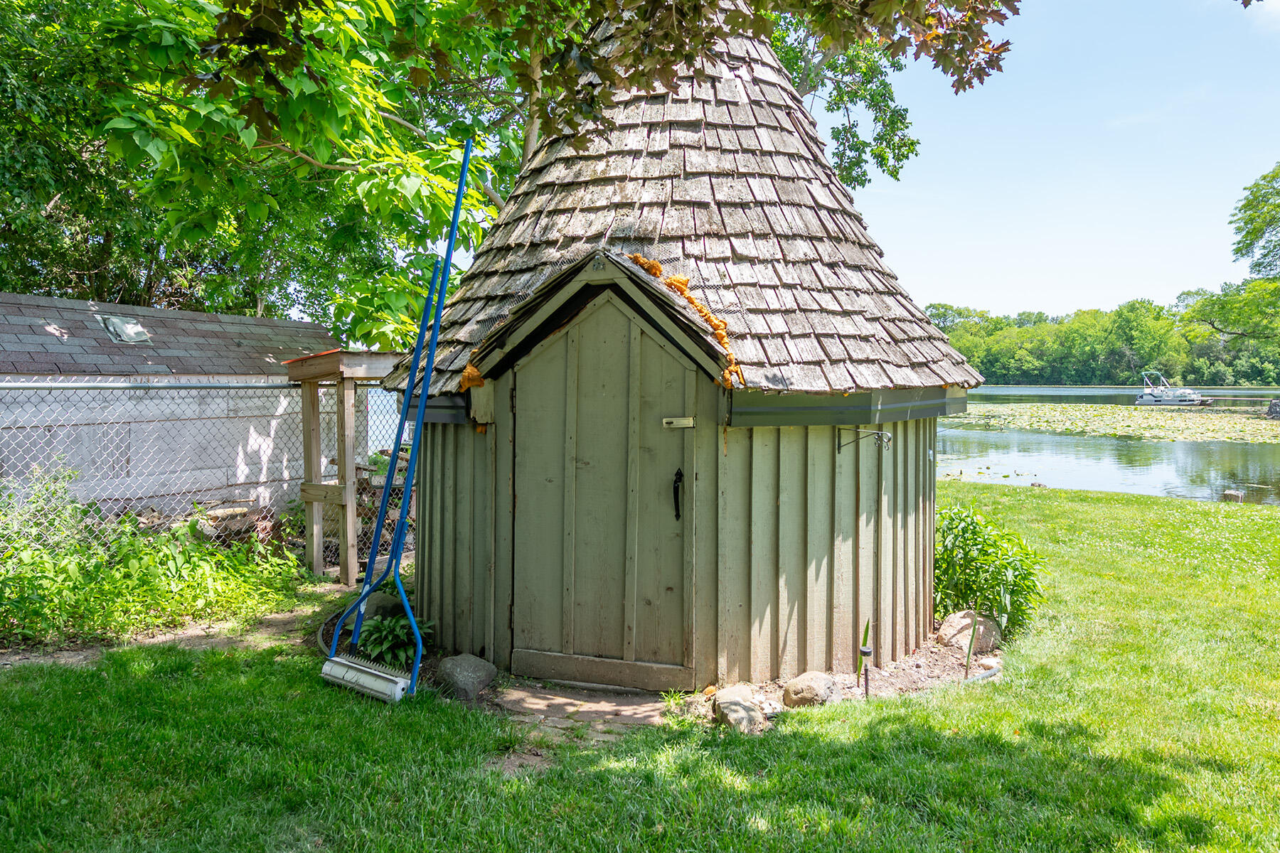Wisconsin Lake Home for sale (MLS#: 1923292) at 299  Shore Dr, in Palmyra, Wisconsin. (24 of 31)