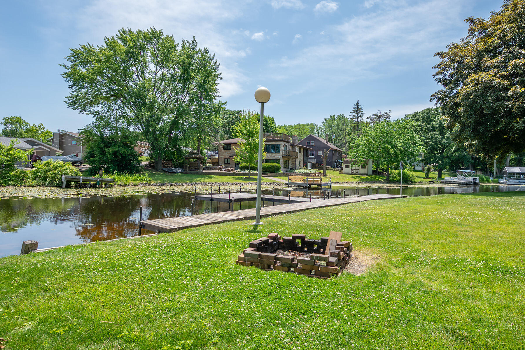Wisconsin Lake Home for sale (MLS#: 1923292) at 299  Shore Dr, in Palmyra, Wisconsin. (25 of 31)