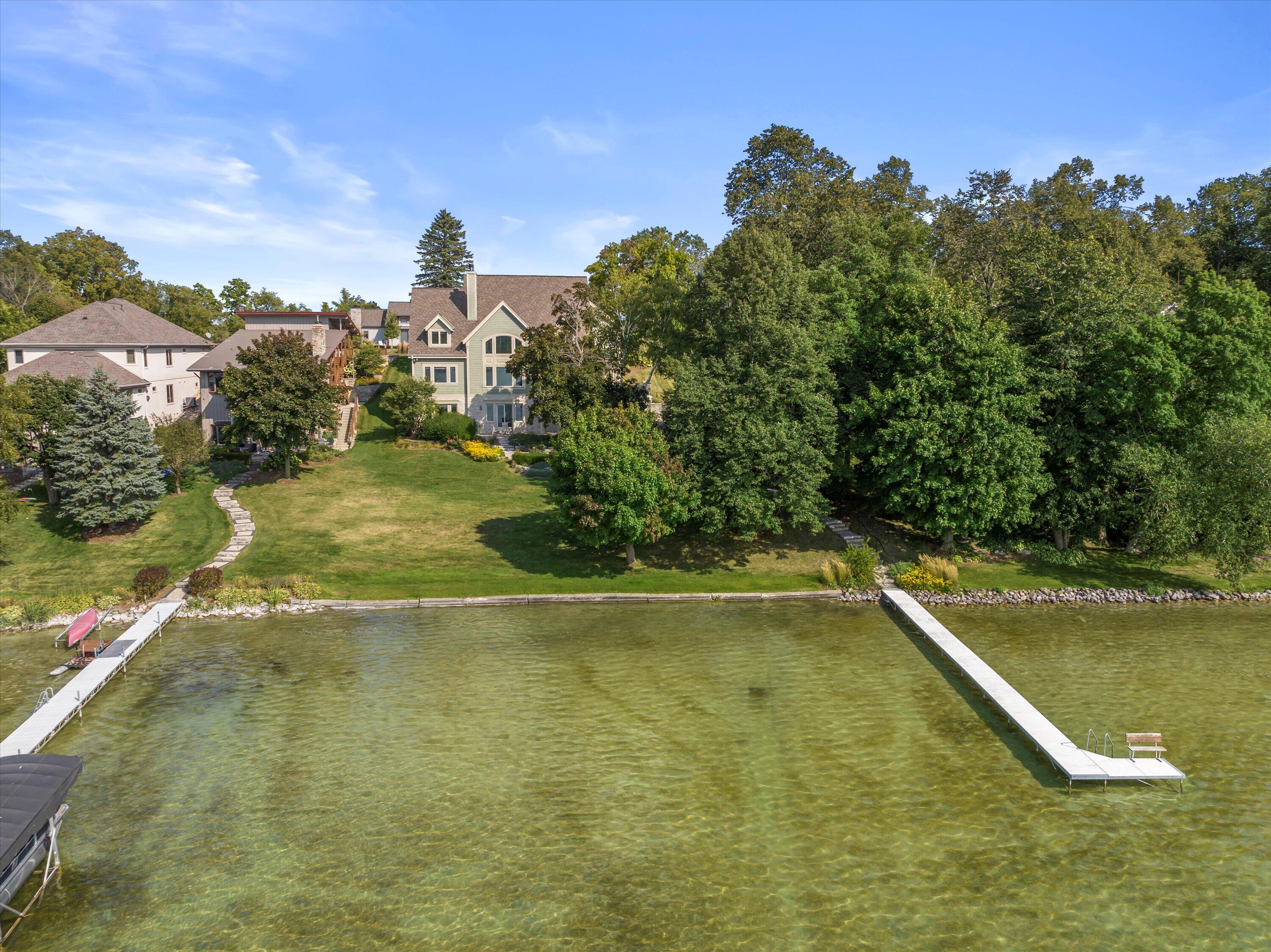 Wisconsin Lake Home for sale (MLS#: 1923323) at 5337  Quaas Dr, in West Bend, Wisconsin. (11 of 85)