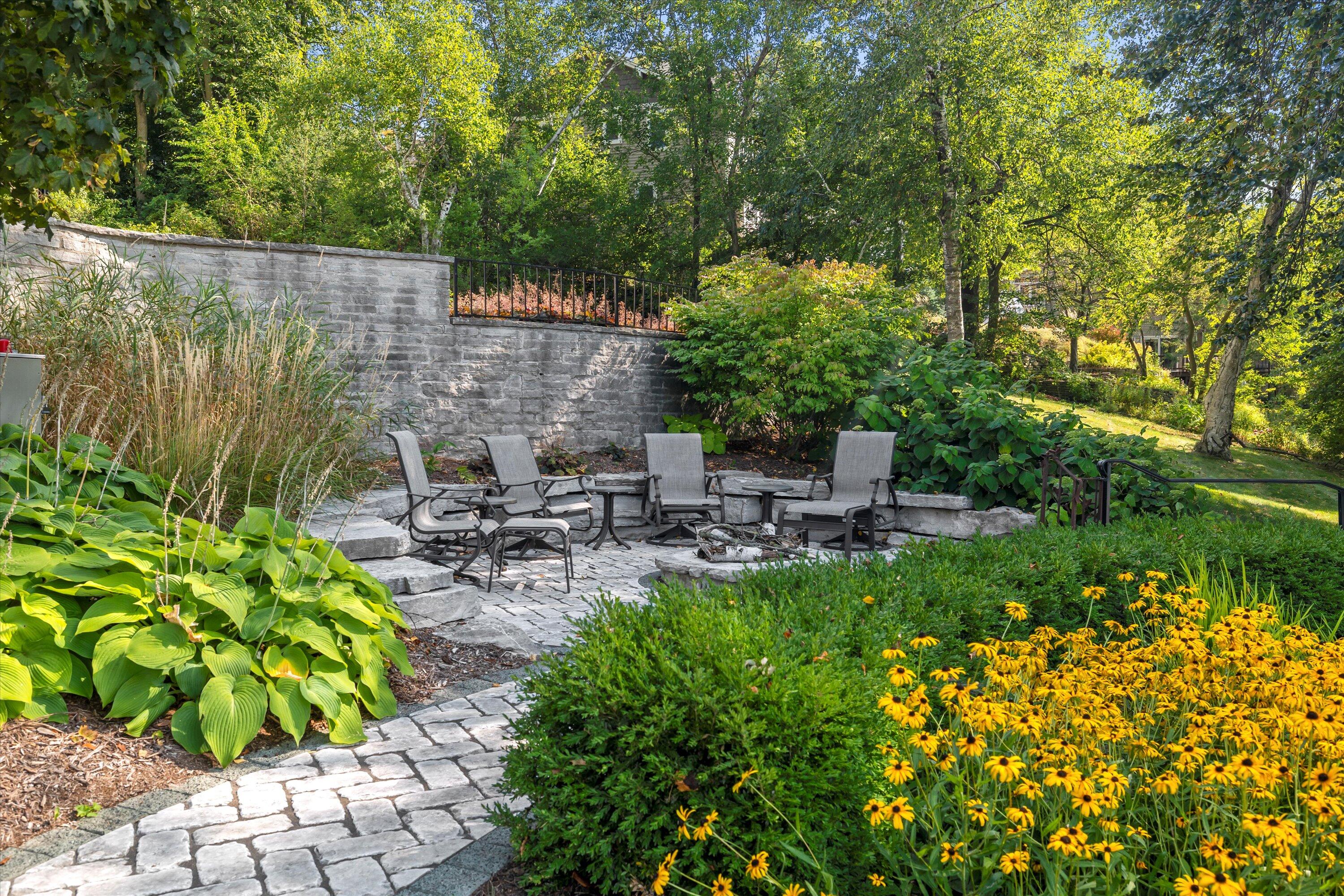 Wisconsin Lake Home for sale (MLS#: 1923323) at 5337  Quaas Dr, in West Bend, Wisconsin. (12 of 85)