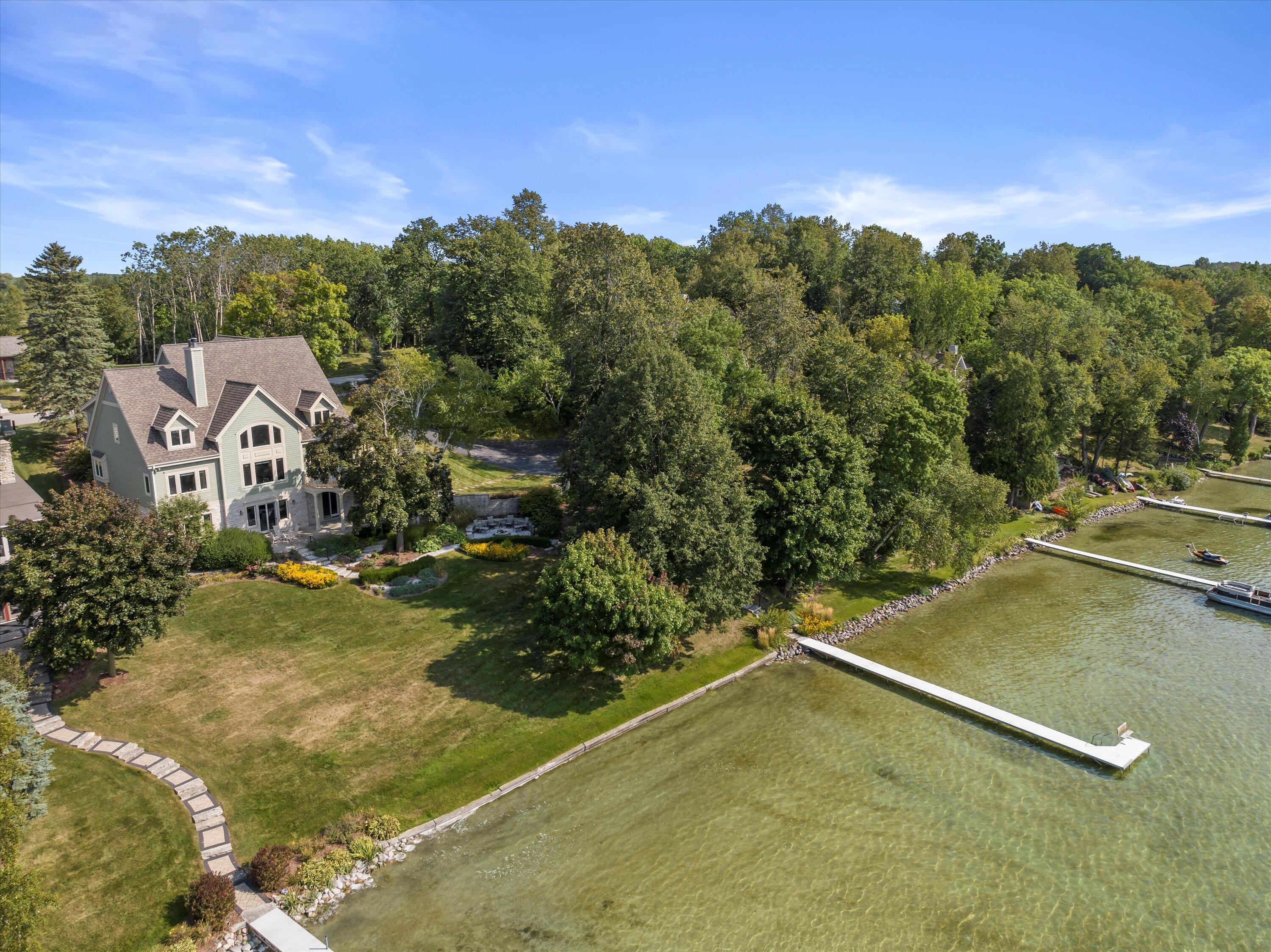 Wisconsin Lake Home for sale (MLS#: 1923323) at 5337  Quaas Dr, in West Bend, Wisconsin. (5 of 85)