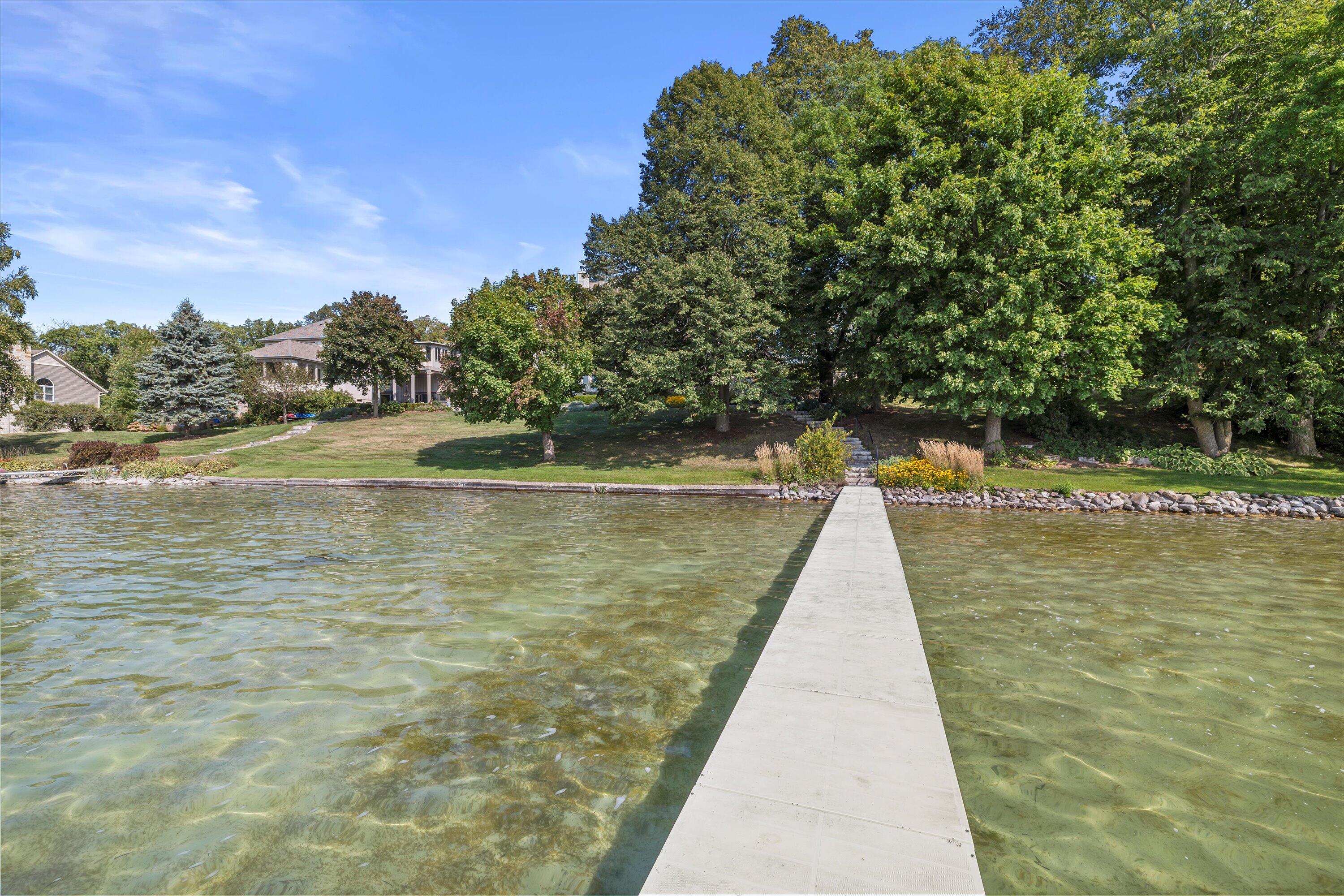 Wisconsin Lake Home for sale (MLS#: 1923323) at 5337  Quaas Dr, in West Bend, Wisconsin. (74 of 85)