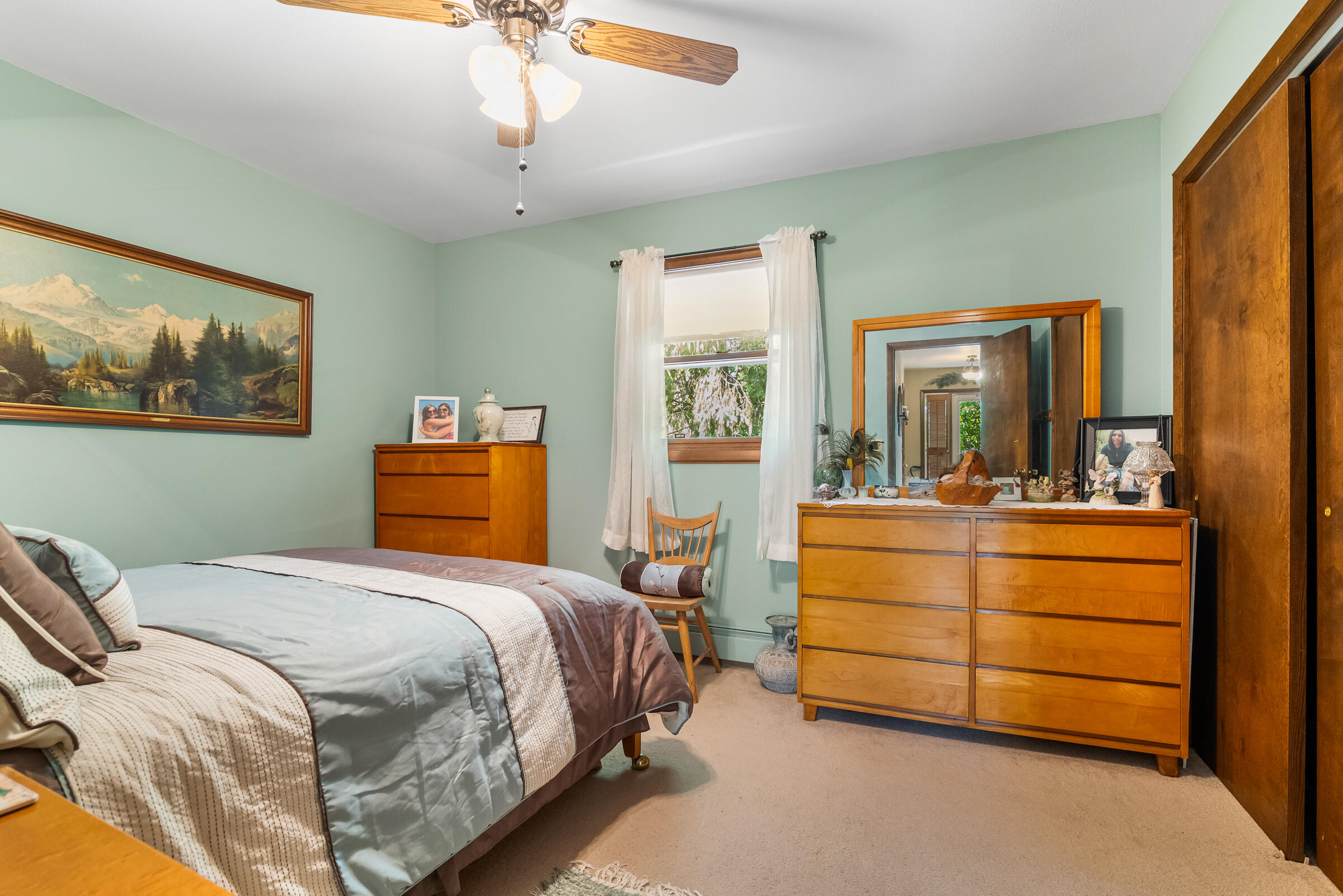 Wisconsin Lake Home for sale (MLS#: 1923330) at 1202 N Rapids Rd, in Manitowoc, Wisconsin. (16 of 35)
