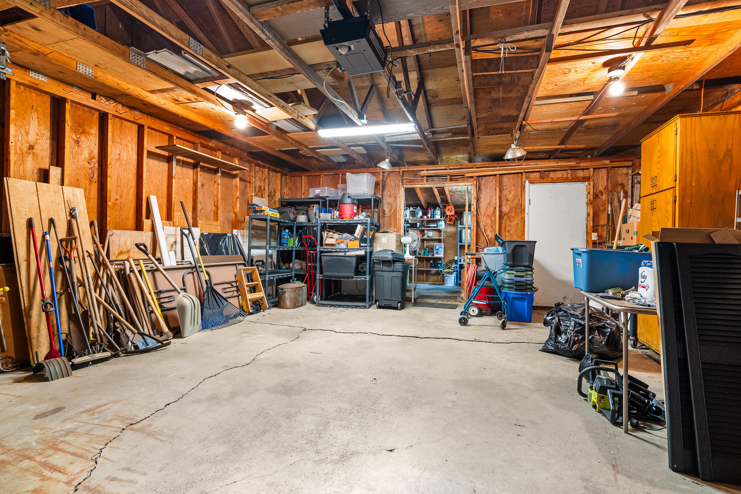 Wisconsin Lake Home for sale (MLS#: 1923330) at 1202 N Rapids Rd, in Manitowoc, Wisconsin. (25 of 35)