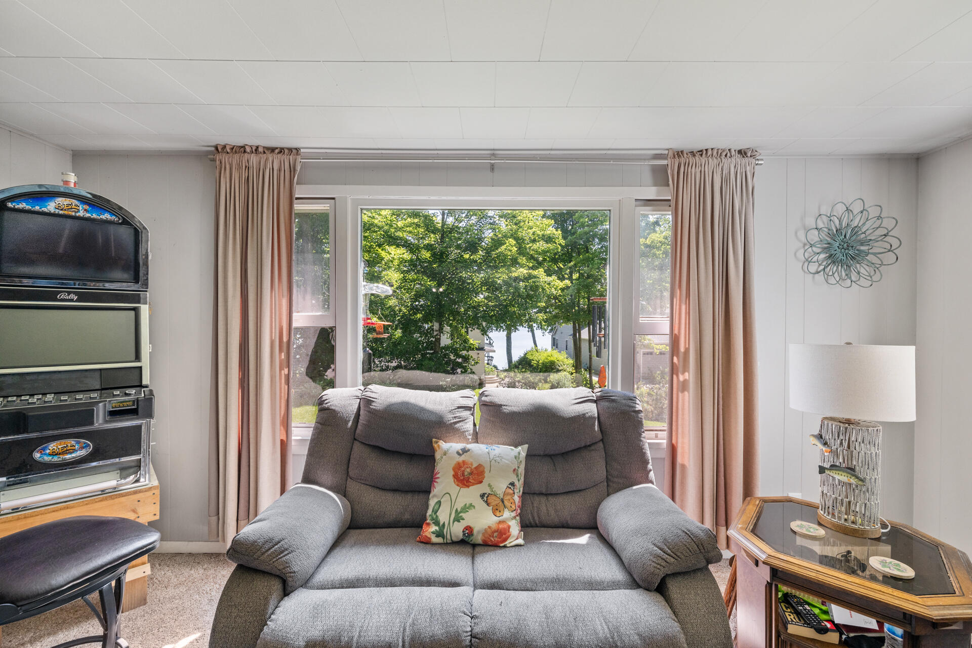 Wisconsin Lake Home for sale (MLS#: 1923334) at 5324  Boettcher Dr 5322, in West Bend, Wisconsin. (33 of 38)