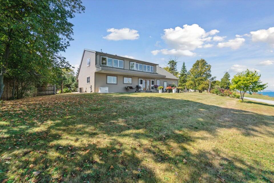 Wisconsin Lake Home for sale (MLS#: 1923420) at 7001  Novak Rd, in Caledonia, Wisconsin. (51 of 88)