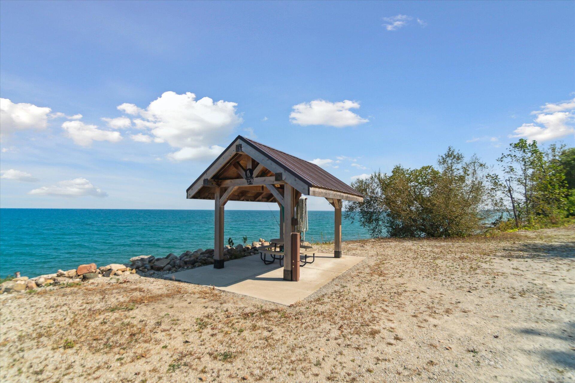 Wisconsin Lake Home for sale (MLS#: 1923420) at 7001  Novak Rd, in Caledonia, Wisconsin. (58 of 88)