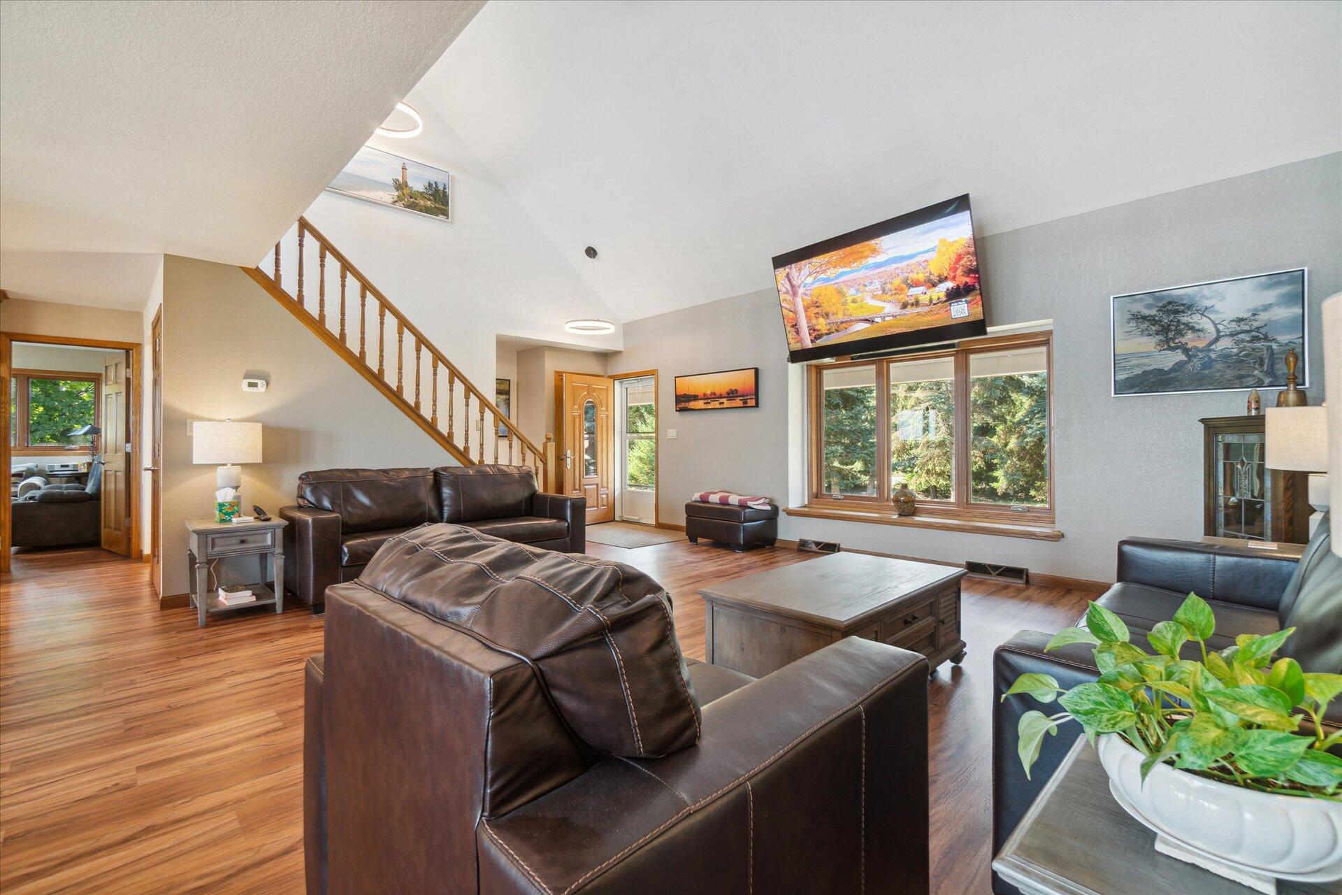 Wisconsin Lake Home for sale (MLS#: 1923420) at 7001  Novak Rd, in Caledonia, Wisconsin. (7 of 88)