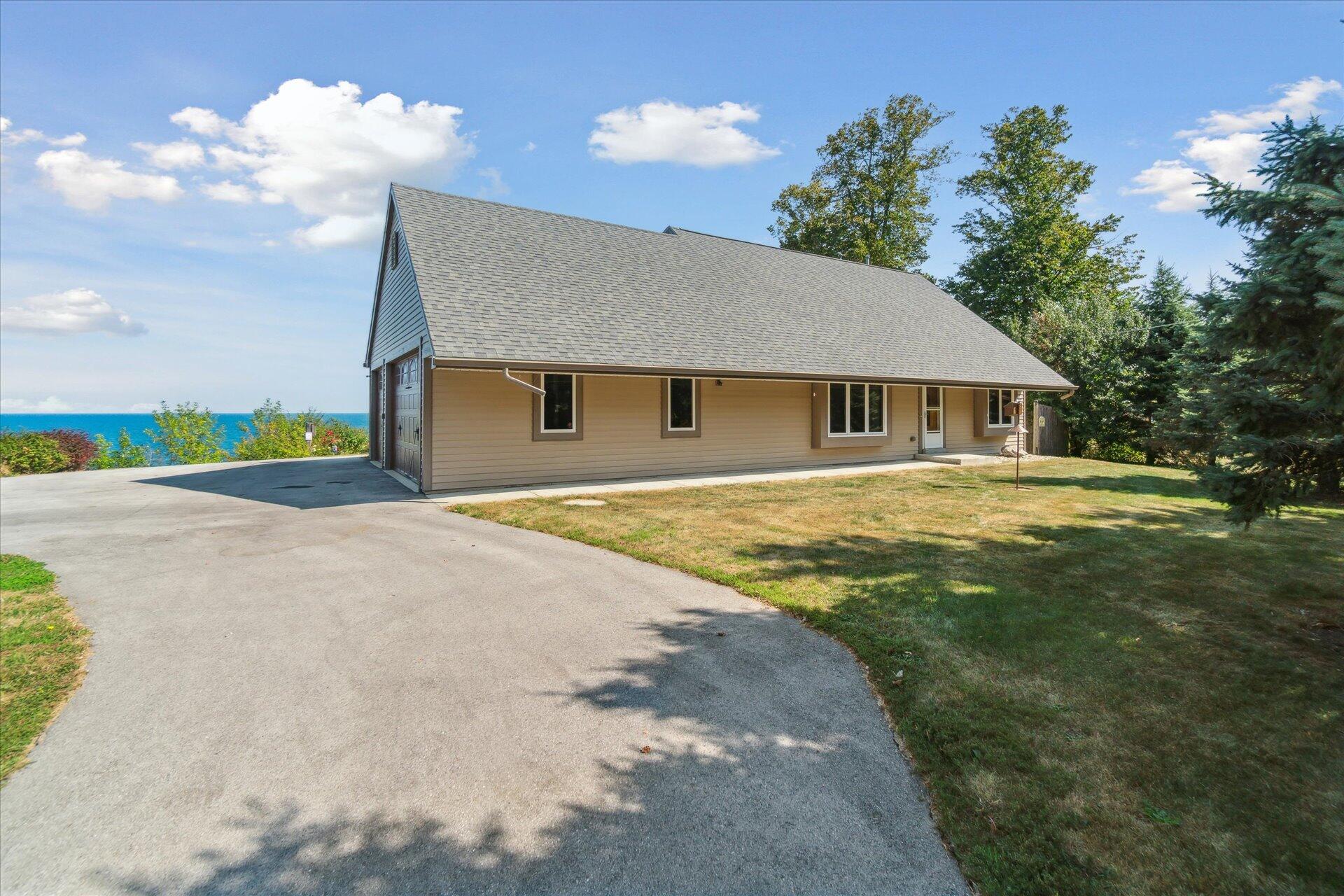 Wisconsin Lake Home for sale (MLS#: 1923420) at 7001  Novak Rd, in Caledonia, Wisconsin. (66 of 88)