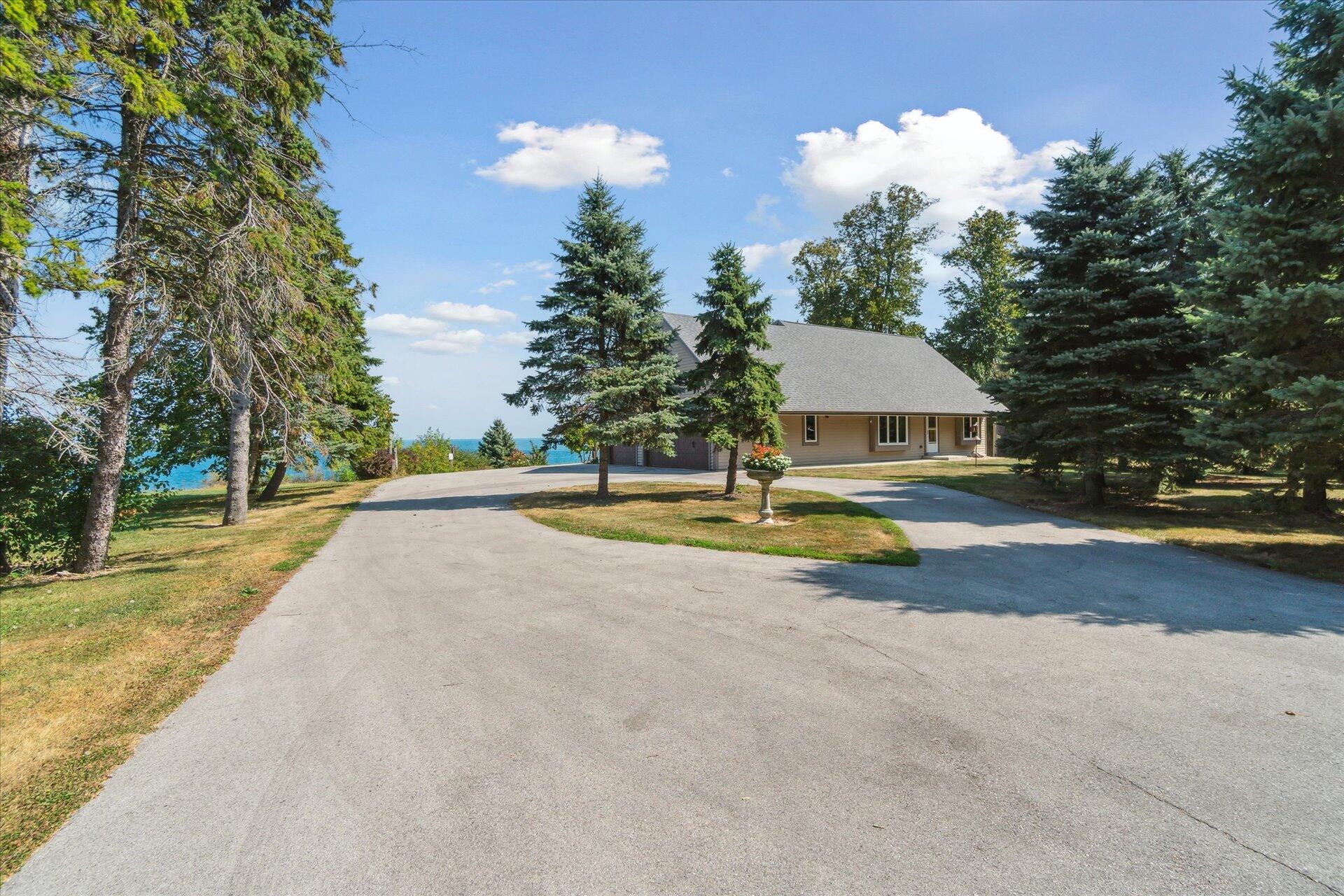 Wisconsin Lake Home for sale (MLS#: 1923420) at 7001  Novak Rd, in Caledonia, Wisconsin. (67 of 88)