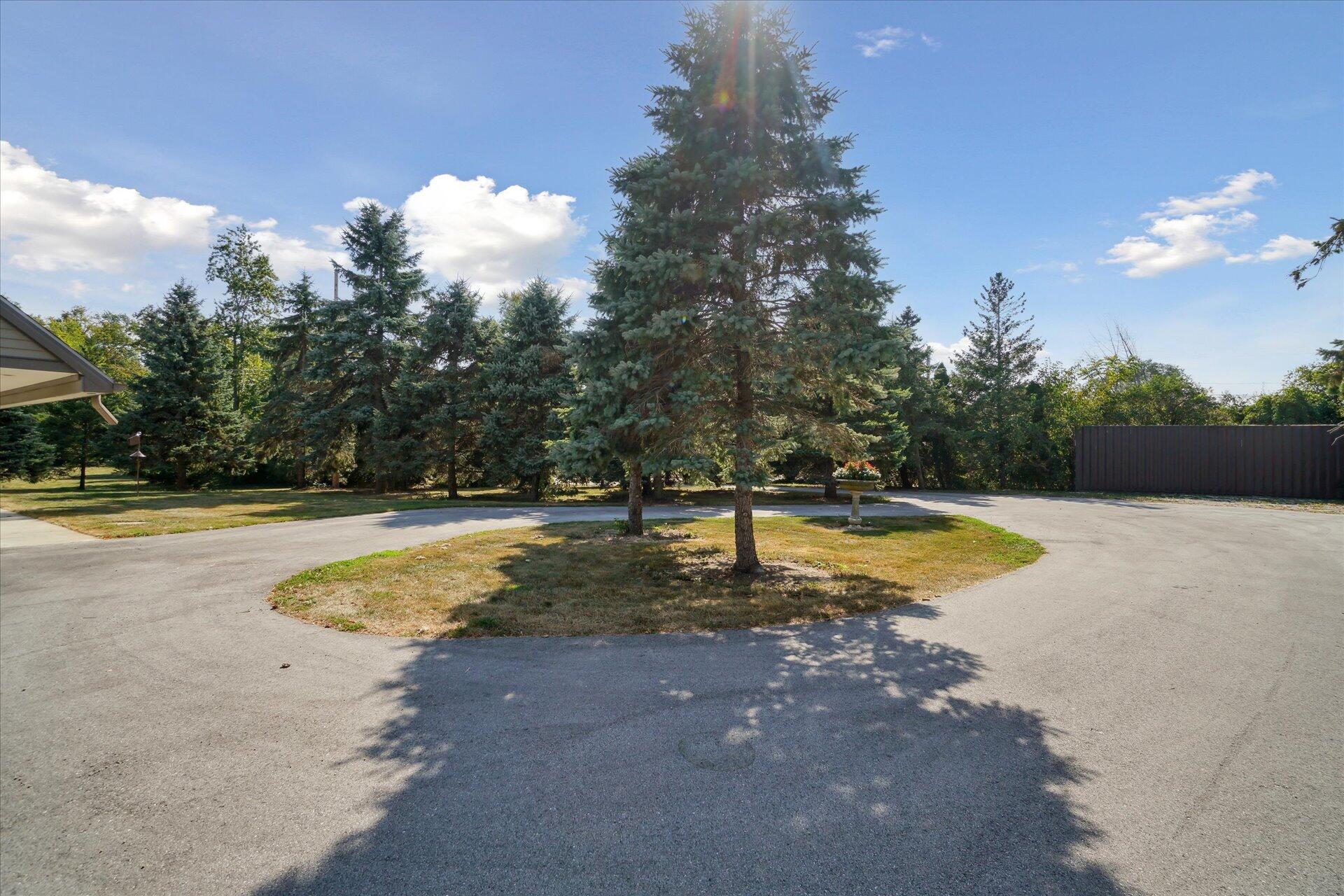 Wisconsin Lake Home for sale (MLS#: 1923420) at 7001  Novak Rd, in Caledonia, Wisconsin. (68 of 88)