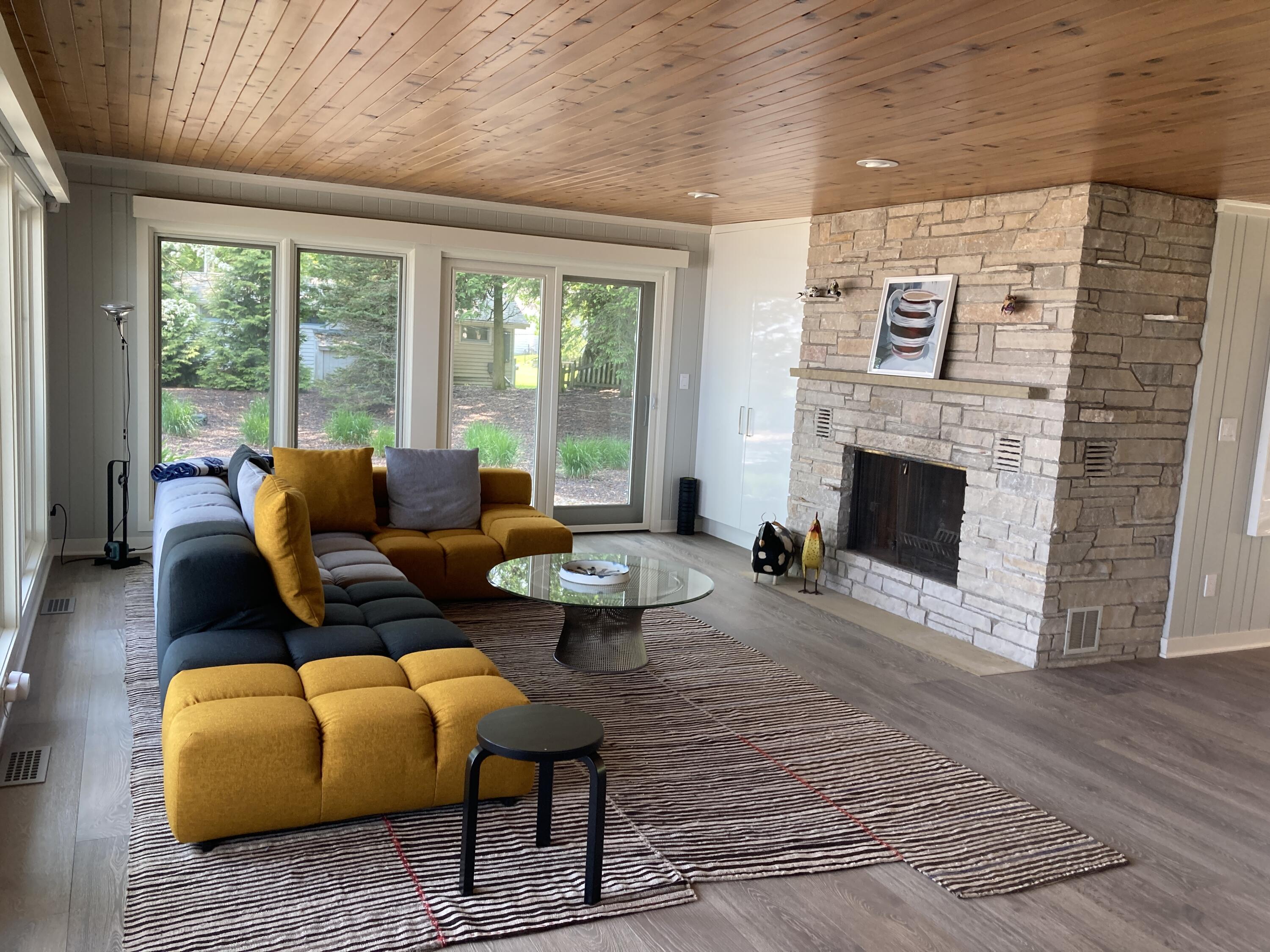 Wisconsin Lake Home for sale (MLS#: 1923503) at N155  Surfside Dr, in Holland, Wisconsin. (10 of 25)
