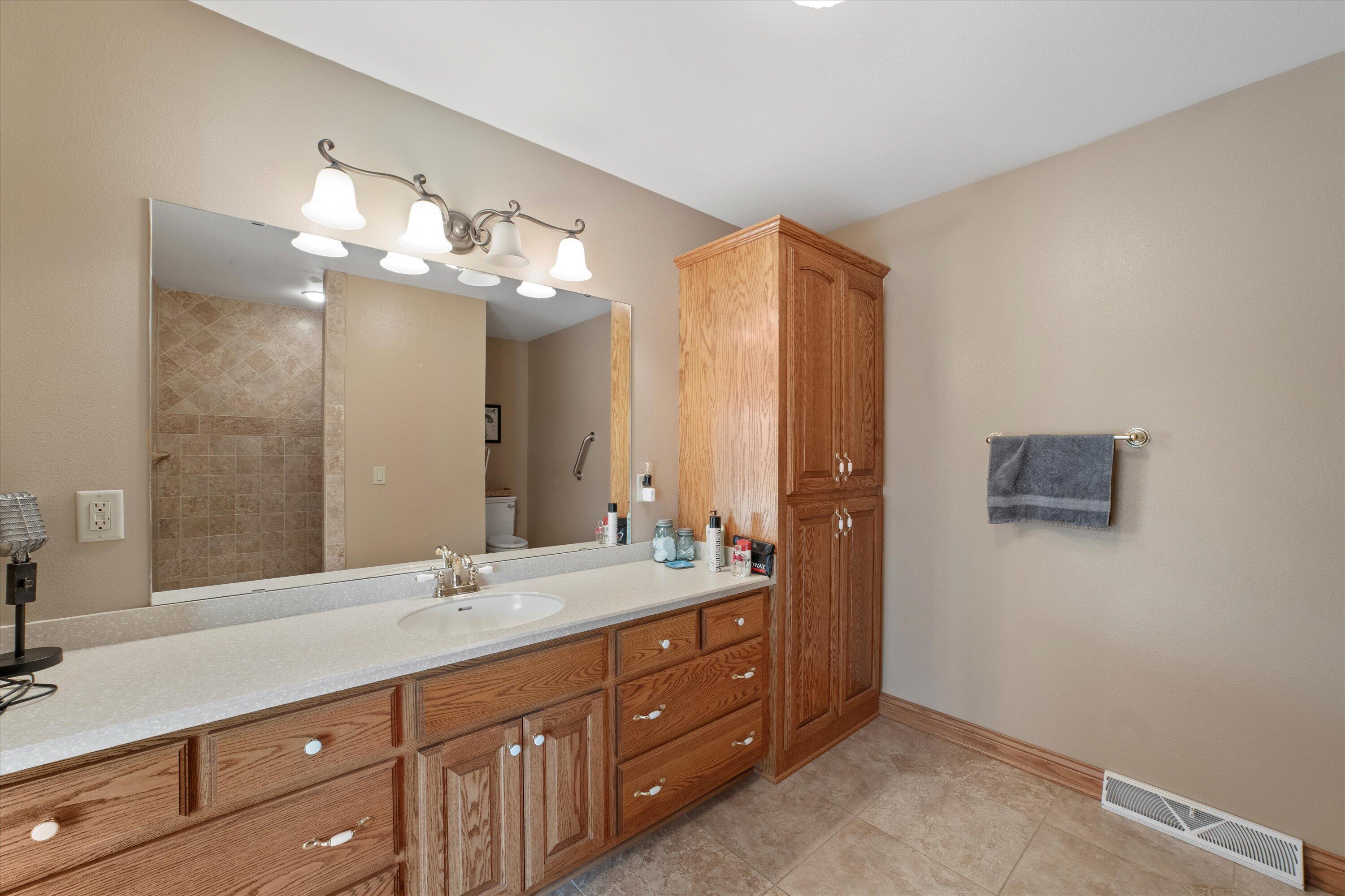 Wisconsin Lake Home for sale (MLS#: 1923707) at N4554  Lakeview Rd, in Hustisford, Wisconsin. (33 of 79)
