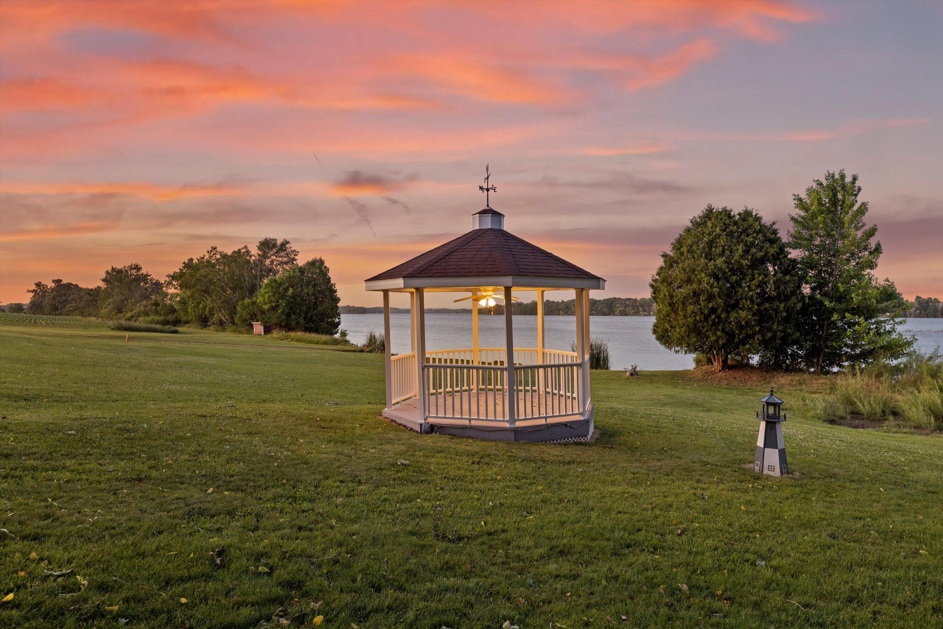 Wisconsin Lake Home for sale (MLS#: 1923707) at N4554  Lakeview Rd, in Hustisford, Wisconsin. (6 of 79)