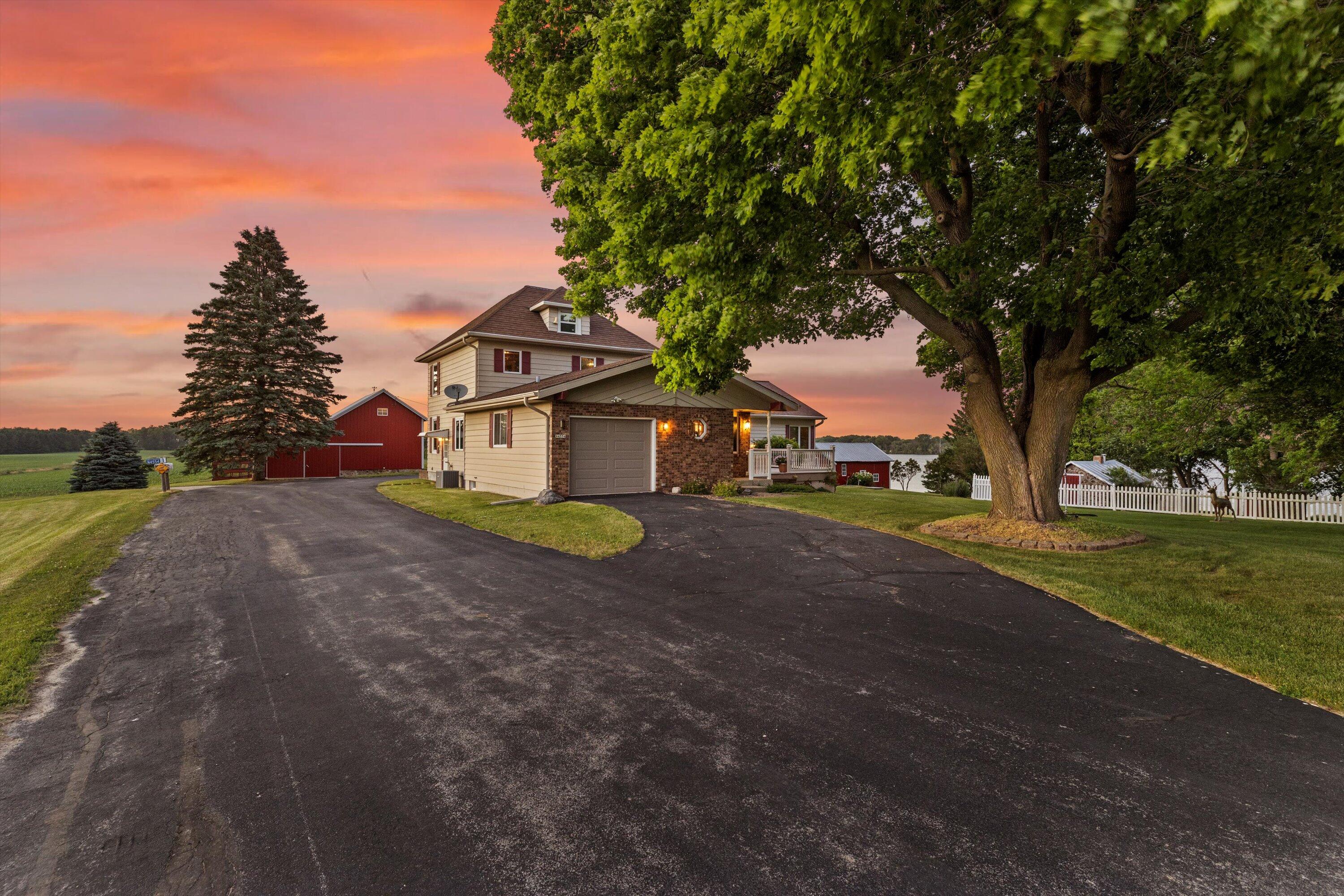 Wisconsin Lake Home for sale (MLS#: 1923707) at N4554  Lakeview Rd, in Hustisford, Wisconsin. (68 of 79)