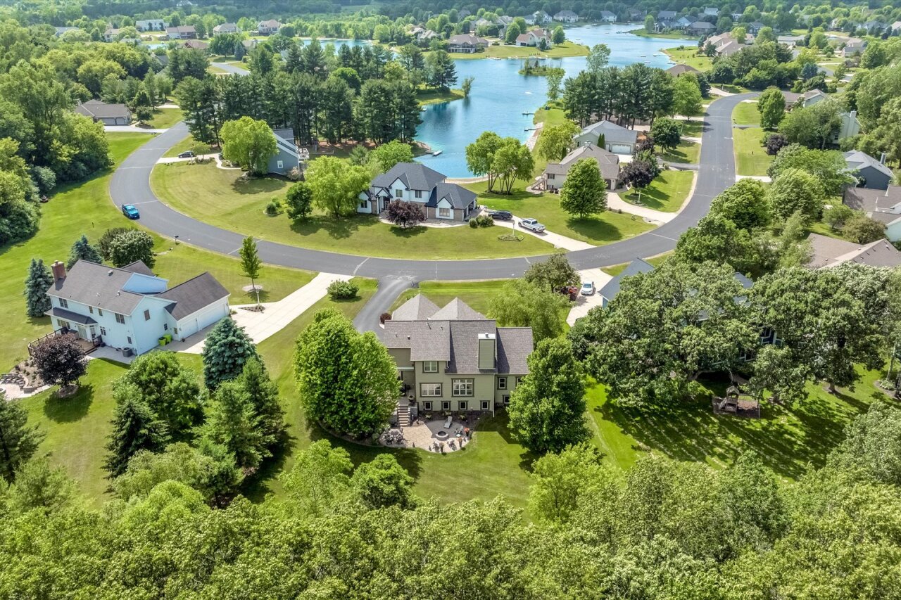 Wisconsin Lake Home for sale (MLS#: 1923732) at 440 E Red Pine Cir, in Dousman, Wisconsin. (1 of 30)