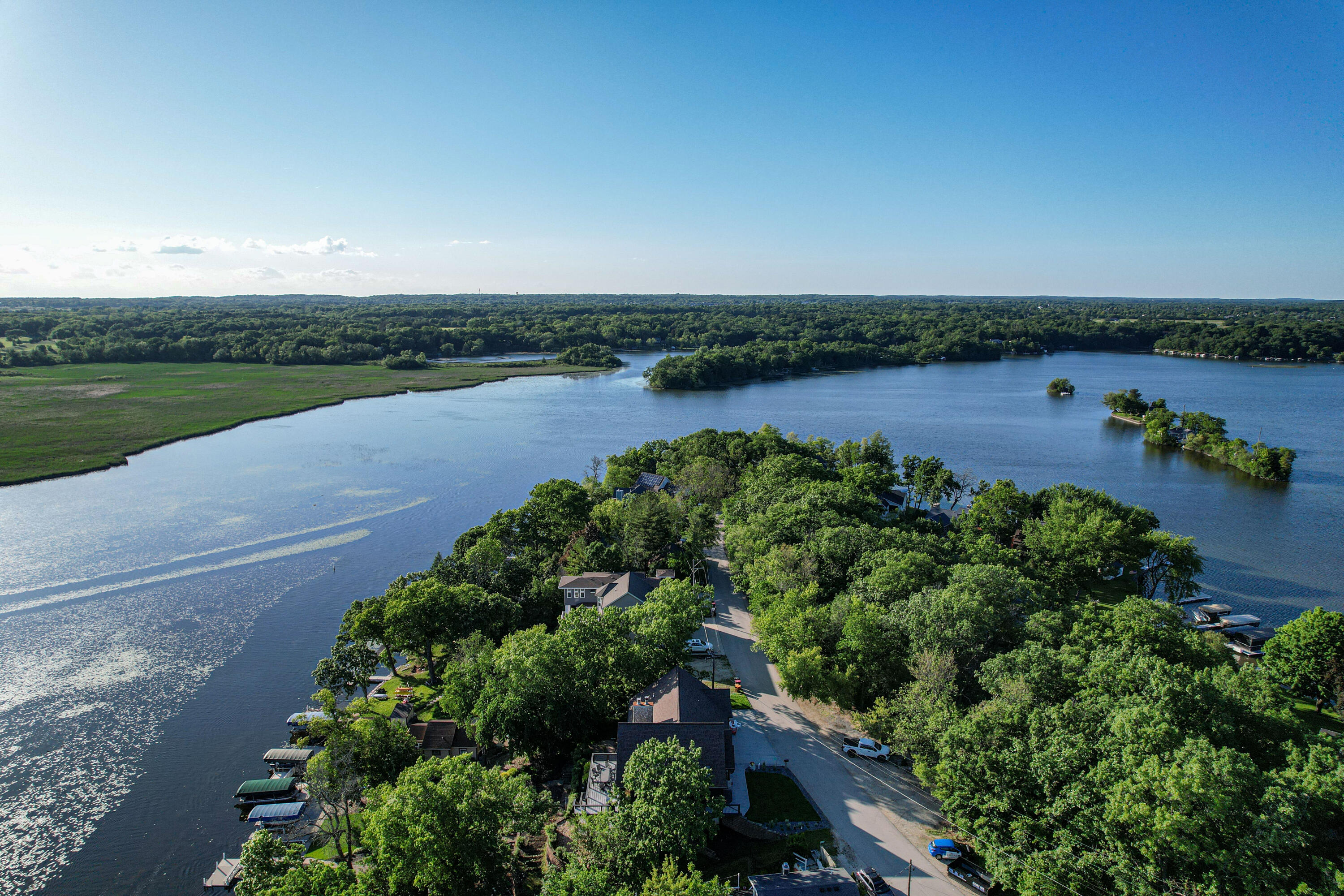 Wisconsin Lake Home for sale (MLS#: 1923736) at S107W34898 S Shore Dr, in Eagle, Wisconsin. (25 of 35)