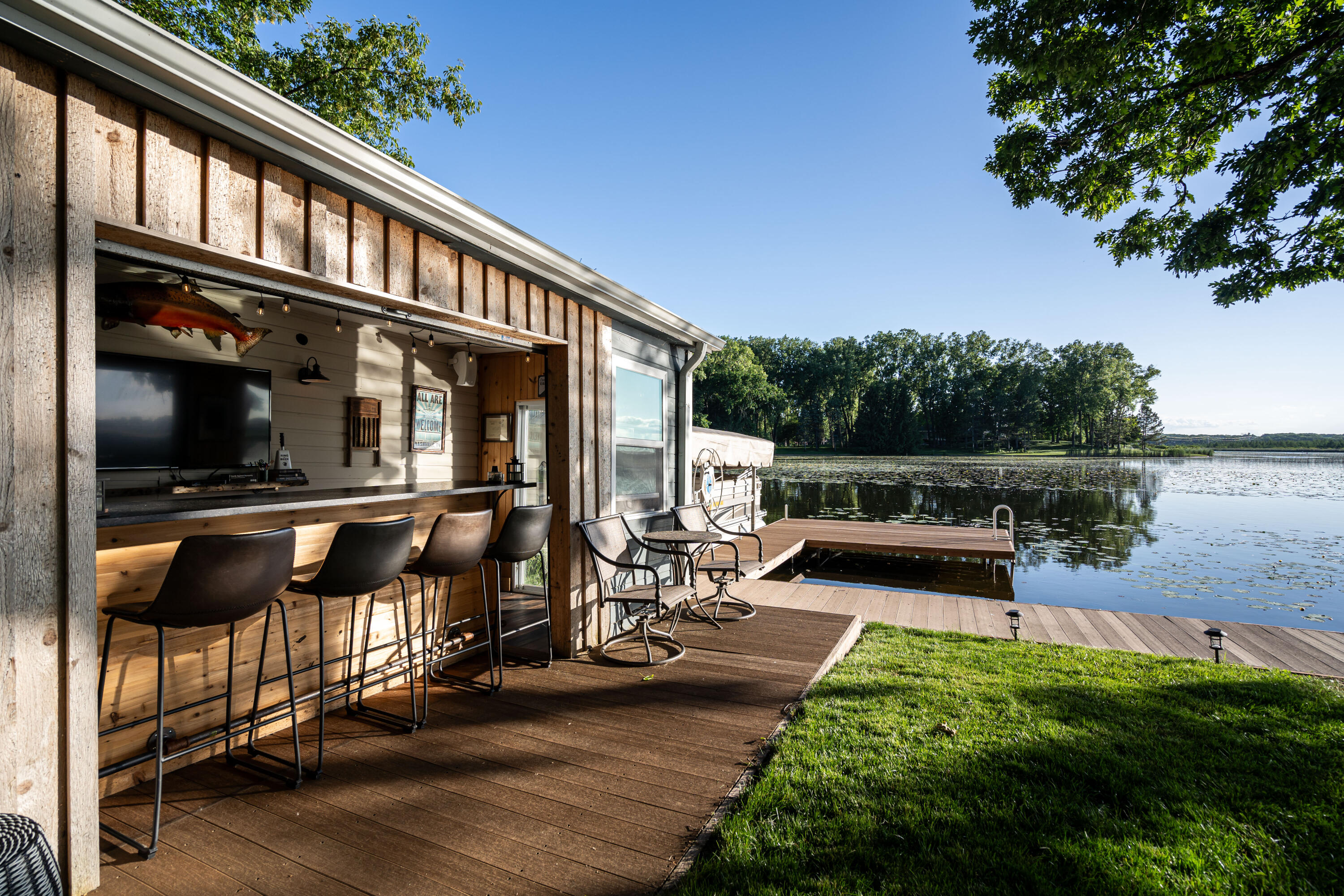Wisconsin Lake Home for sale (MLS#: 1923736) at S107W34898 S Shore Dr, in Eagle, Wisconsin. (4 of 35)