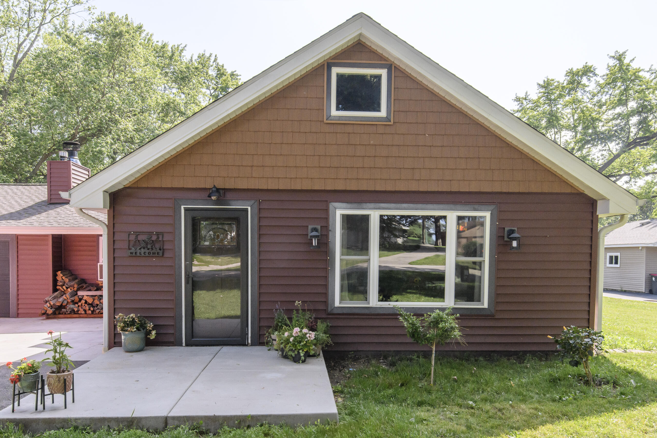 Wisconsin Lake Home for sale (MLS#: 1923742) at W378S5089 W Pretty Lake Rd, in Ottawa, Wisconsin. (1 of 62)