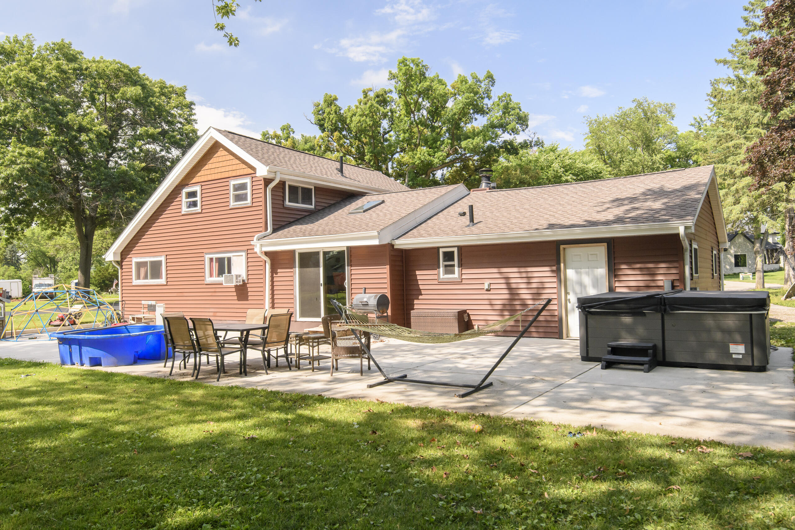 Wisconsin Lake Home for sale (MLS#: 1923742) at W378S5089 W Pretty Lake Rd, in Ottawa, Wisconsin. (30 of 62)