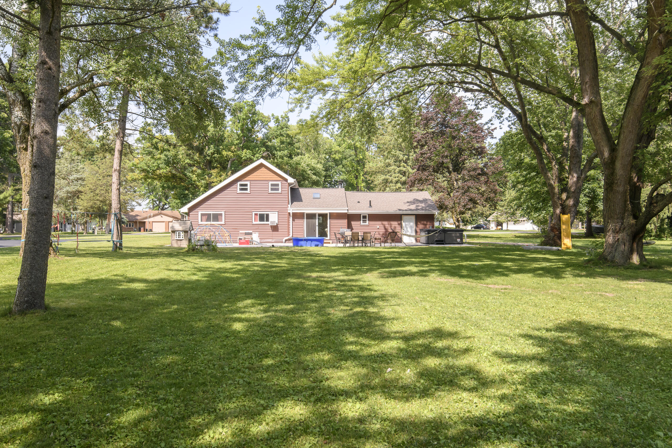 Wisconsin Lake Home for sale (MLS#: 1923742) at W378S5089 W Pretty Lake Rd, in Ottawa, Wisconsin. (32 of 62)