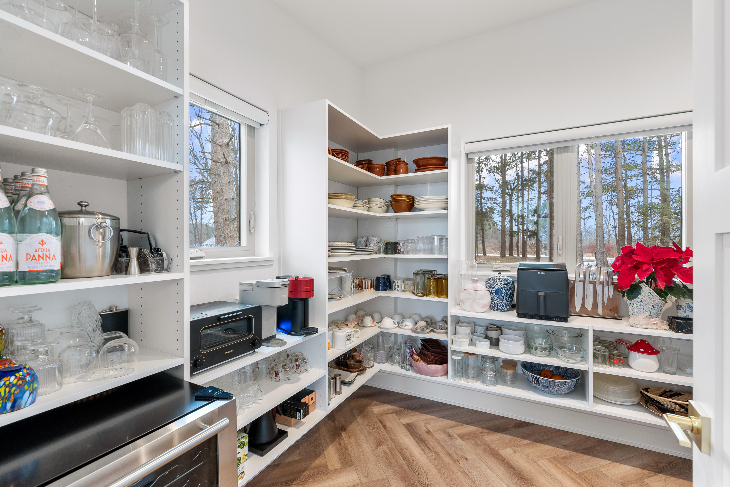 Wisconsin Lake Home for sale (MLS#: 1923772) at 13480 N Lakewood Dr, in Mequon, Wisconsin. (23 of 74)