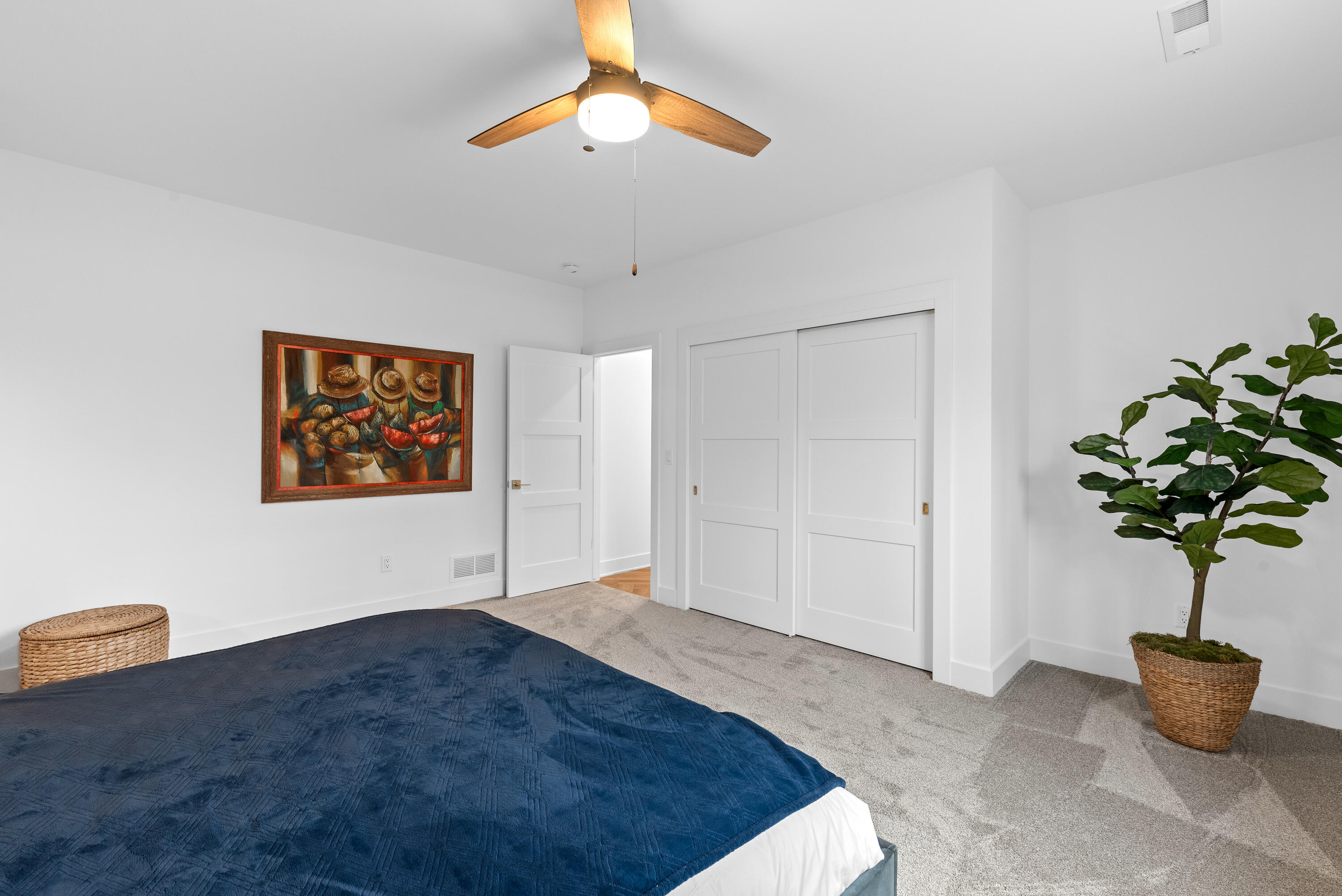 Wisconsin Lake Home for sale (MLS#: 1923772) at 13480 N Lakewood Dr, in Mequon, Wisconsin. (46 of 74)